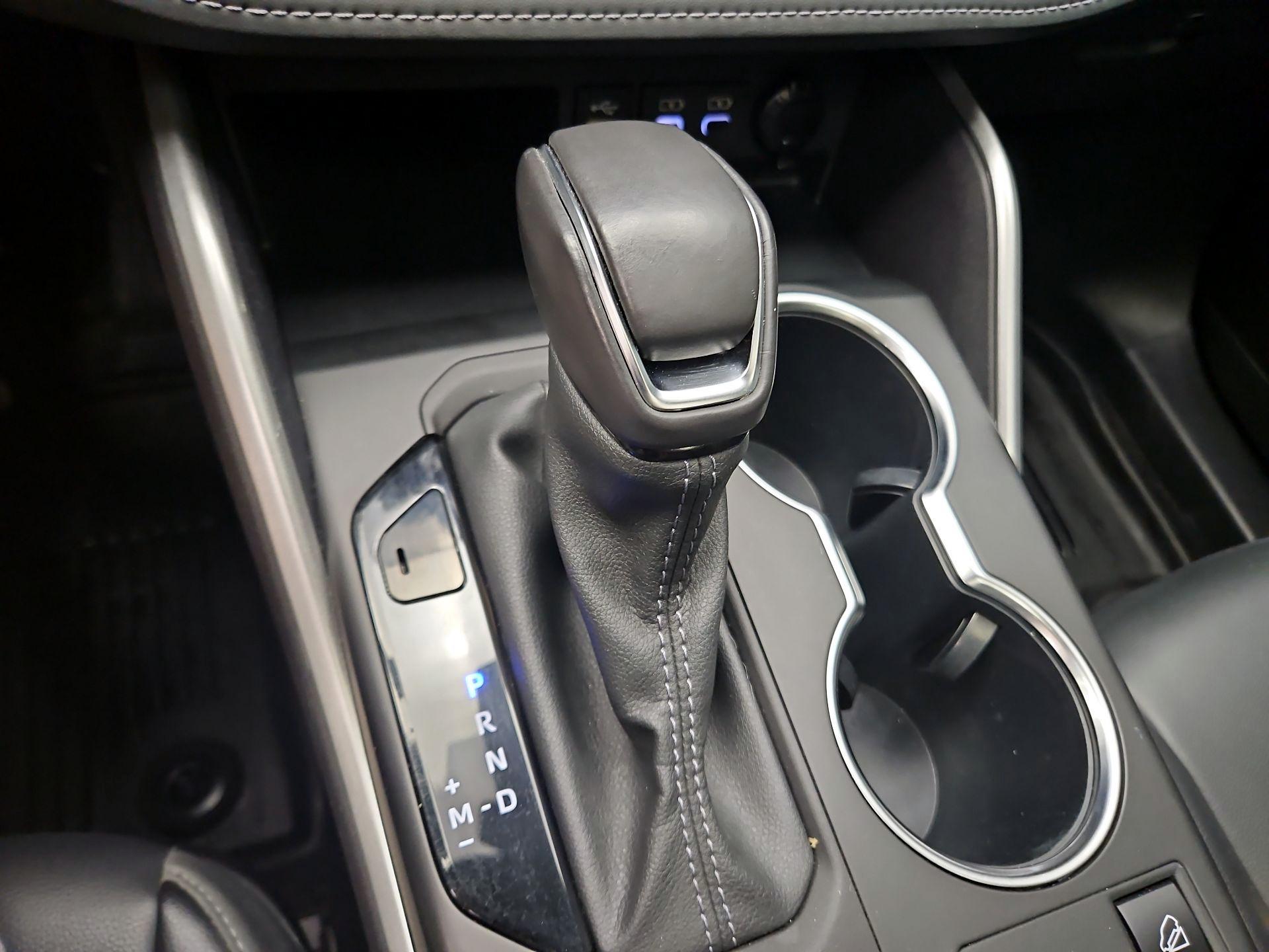 Thumbnail: 2024 Toyota Highlander - 17