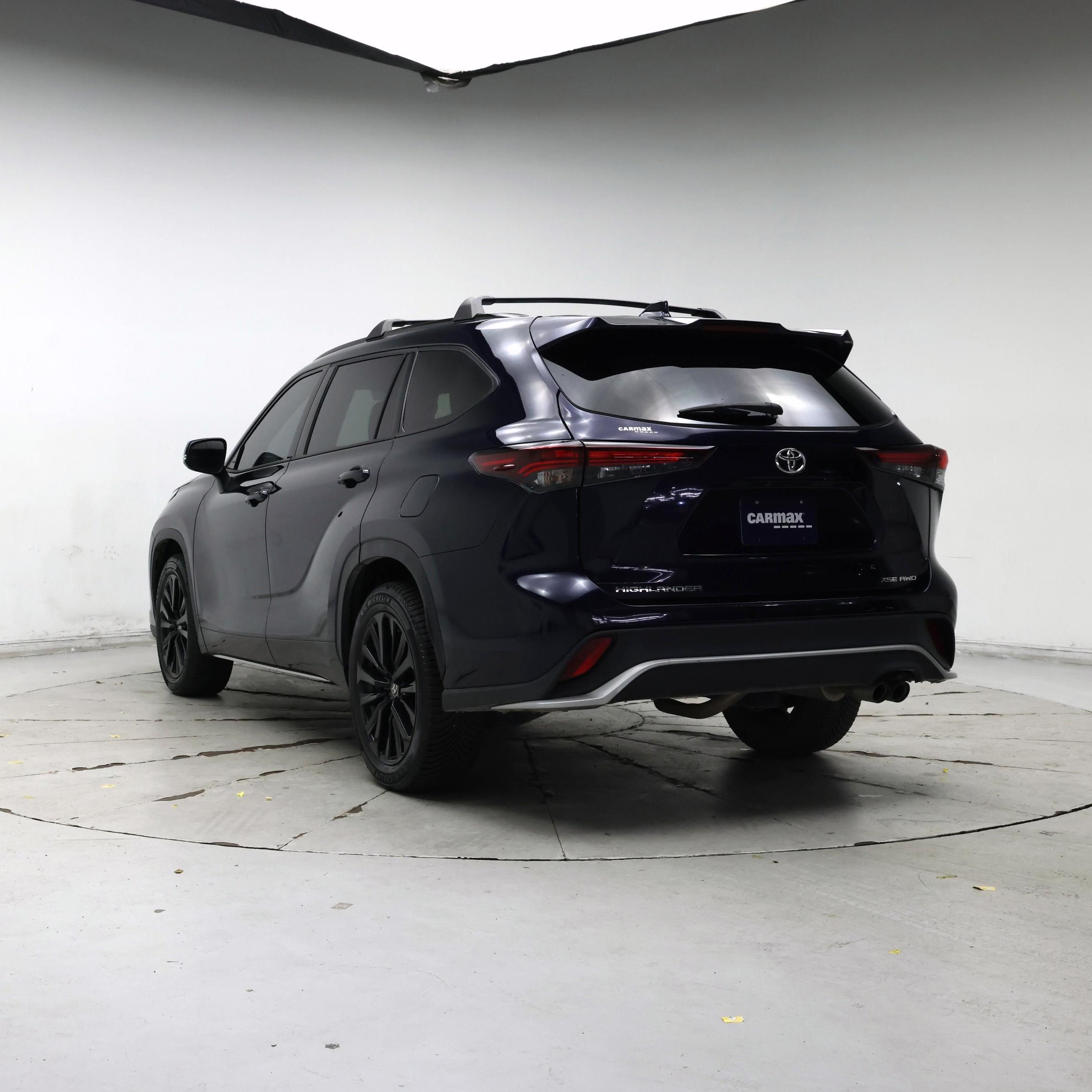Thumbnail: 2024 Toyota Highlander - 2