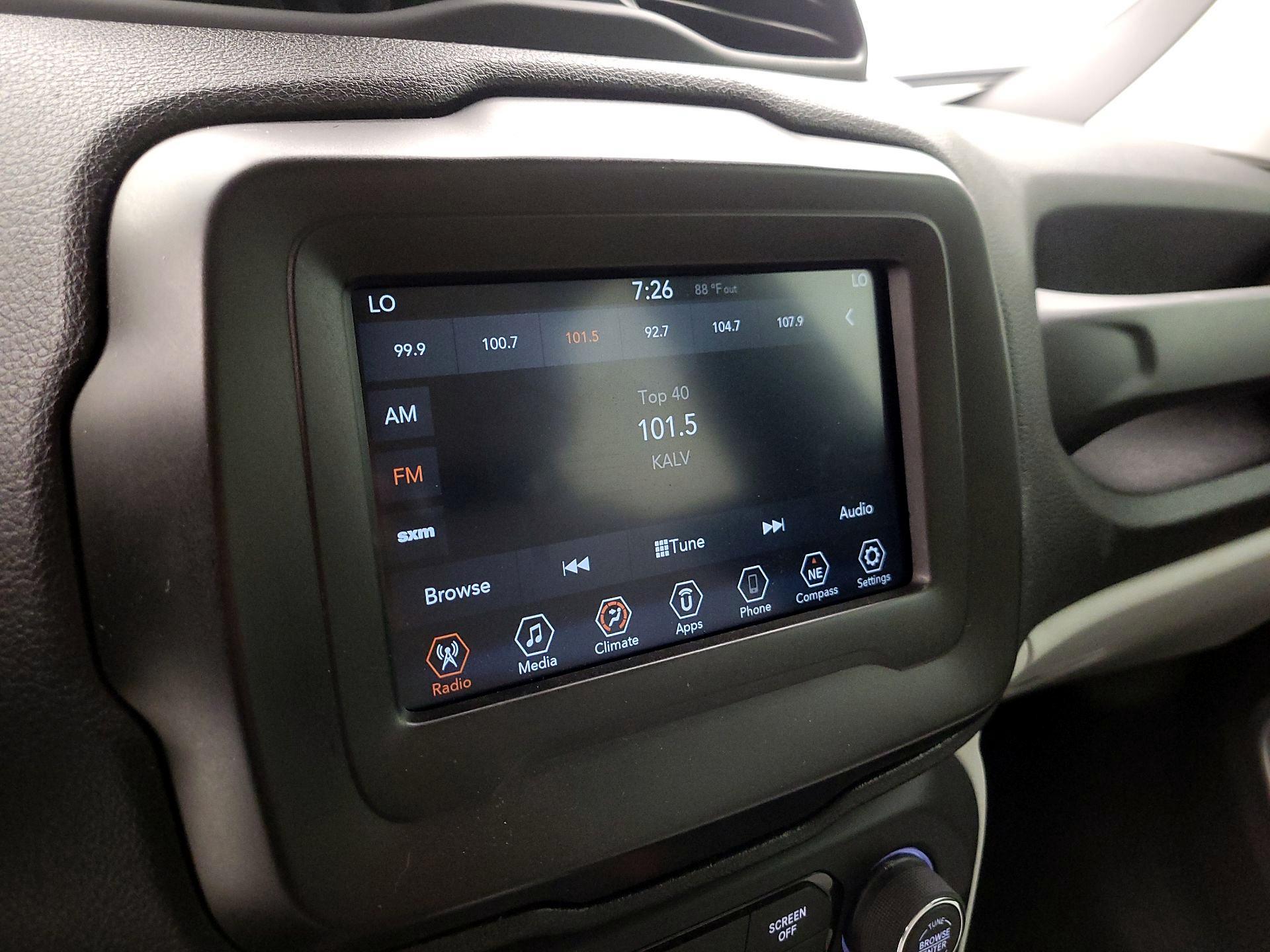 Thumbnail: 2020 Jeep Renegade - 15