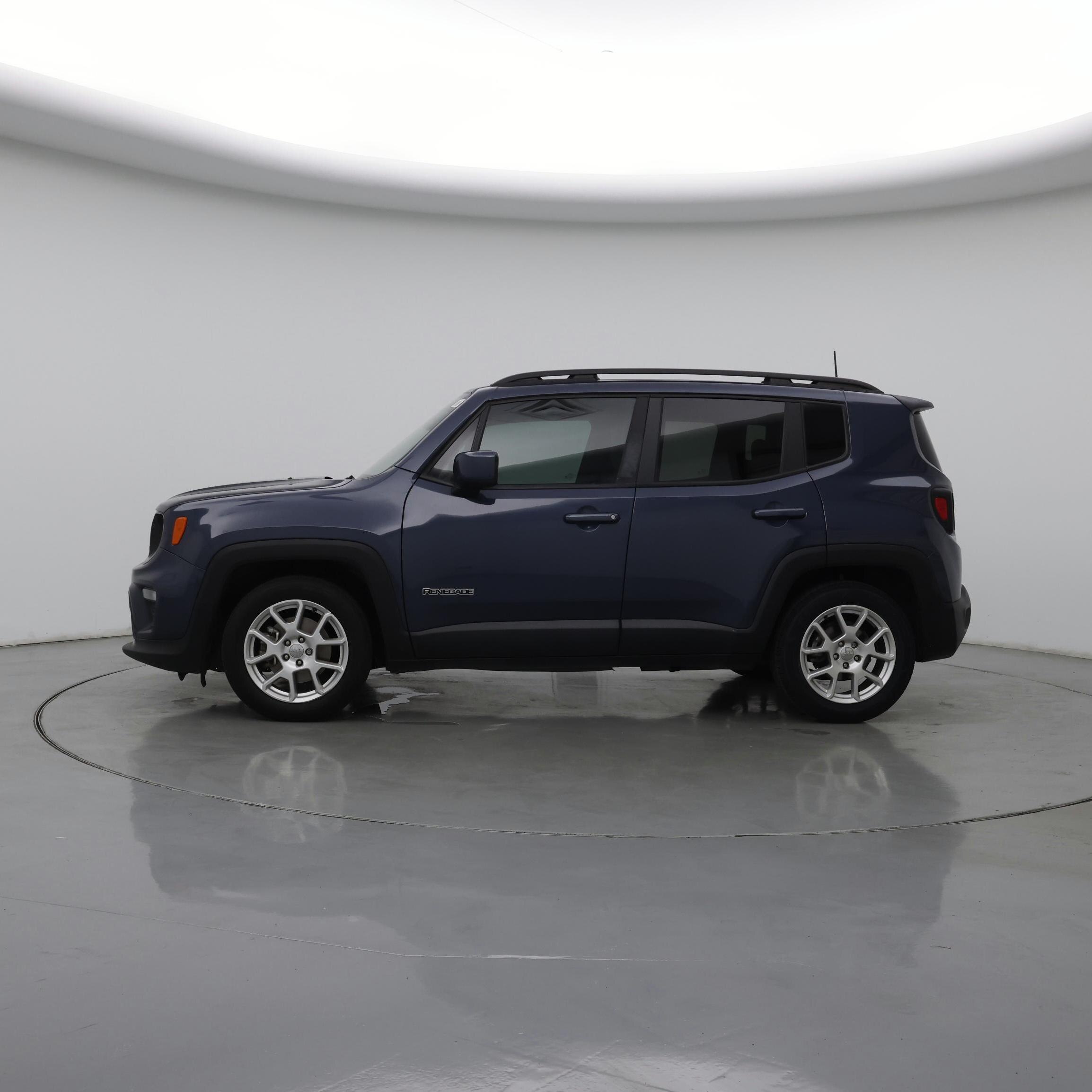 Thumbnail: 2020 Jeep Renegade - 3