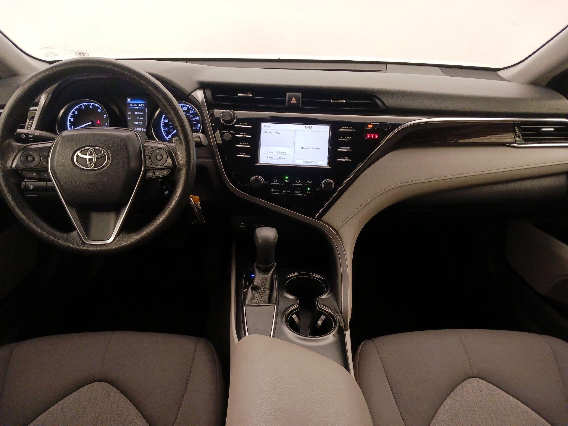 Thumbnail: 2018 Toyota Camry - 9