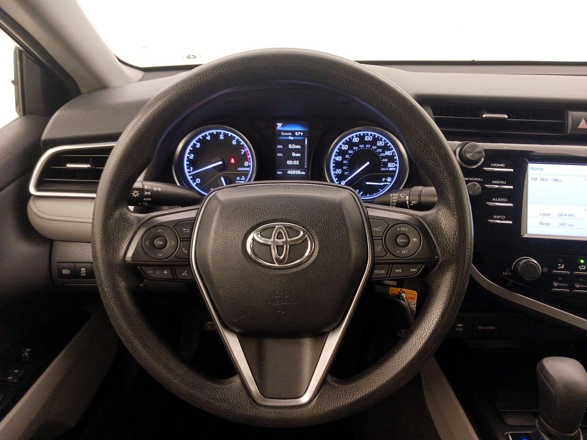 Thumbnail: 2018 Toyota Camry - 10