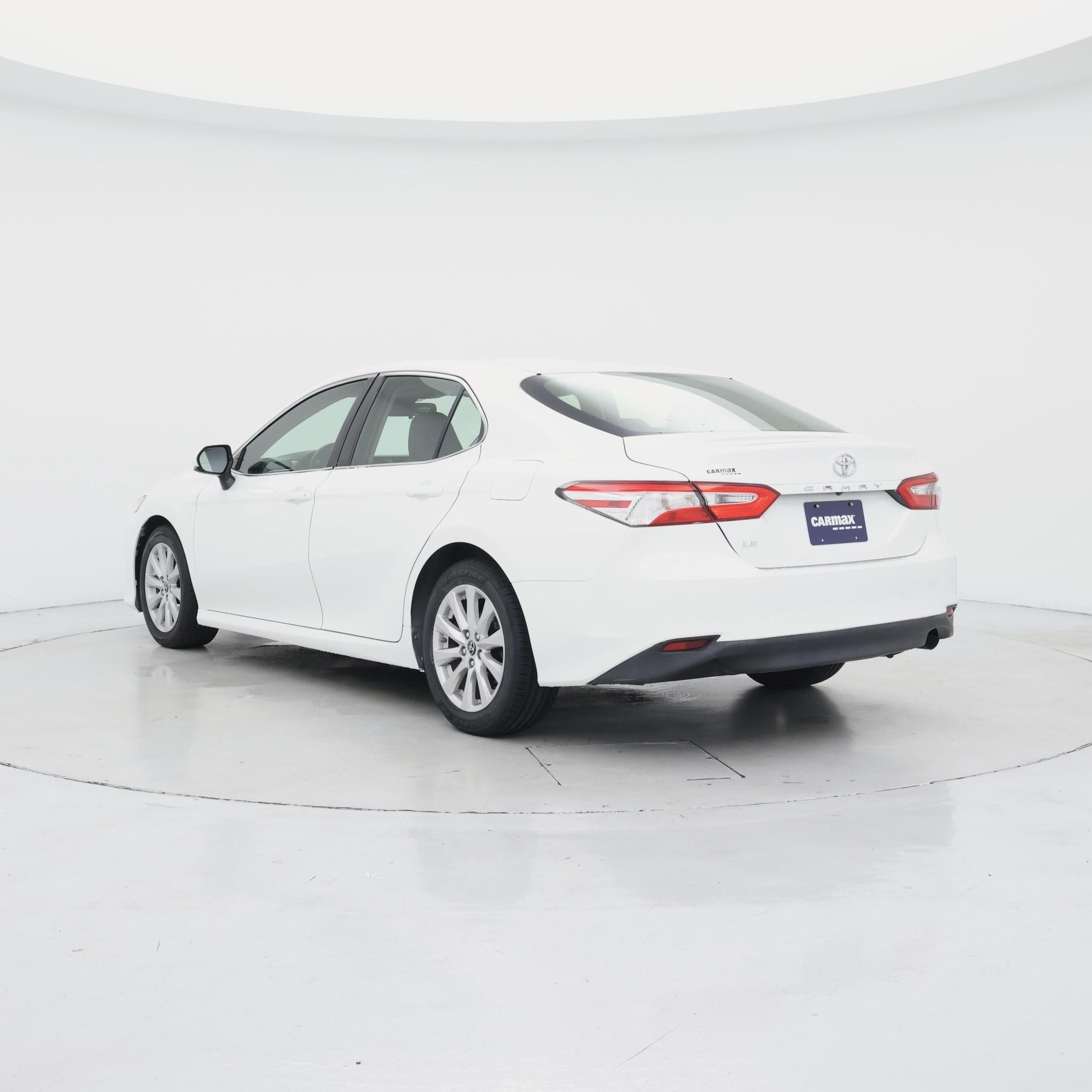 Thumbnail: 2018 Toyota Camry - 2