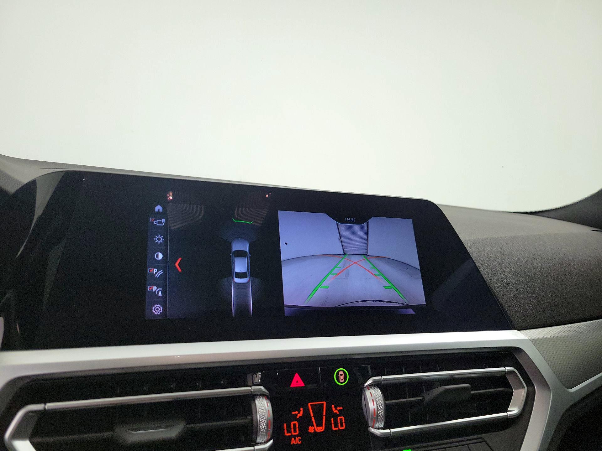 Thumbnail: 2020 BMW 3 Series - 15