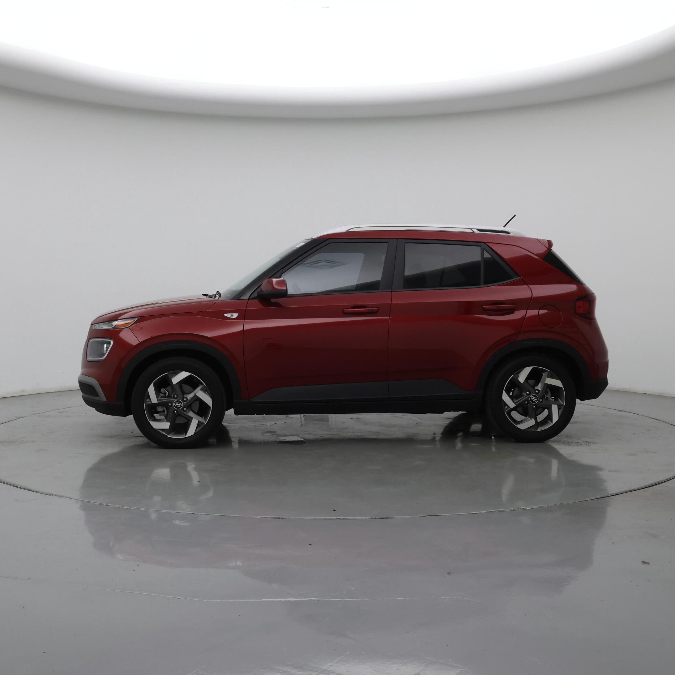 Thumbnail: 2023 Hyundai Venue - 3