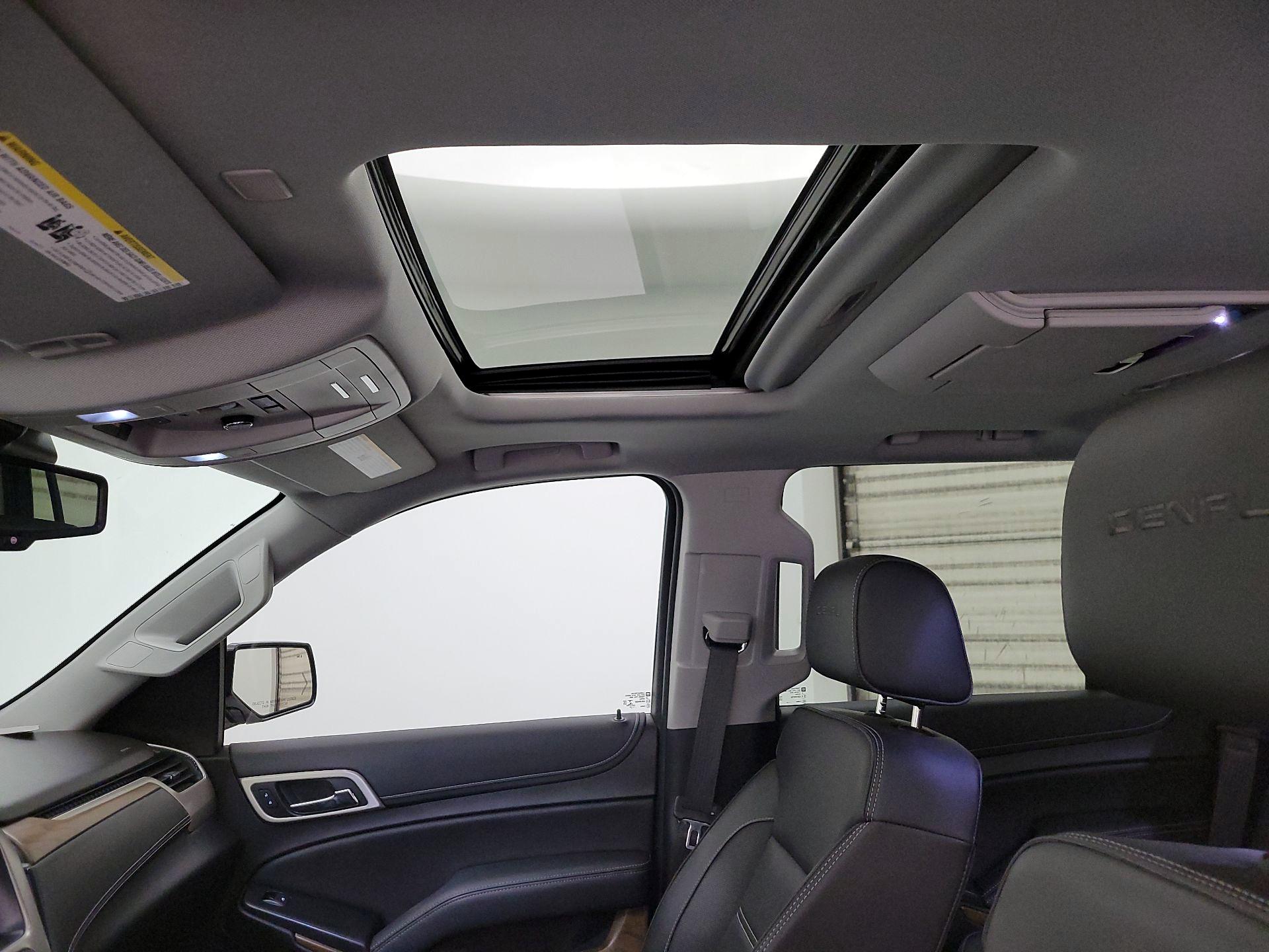 Thumbnail: 2020 GMC Yukon - 19