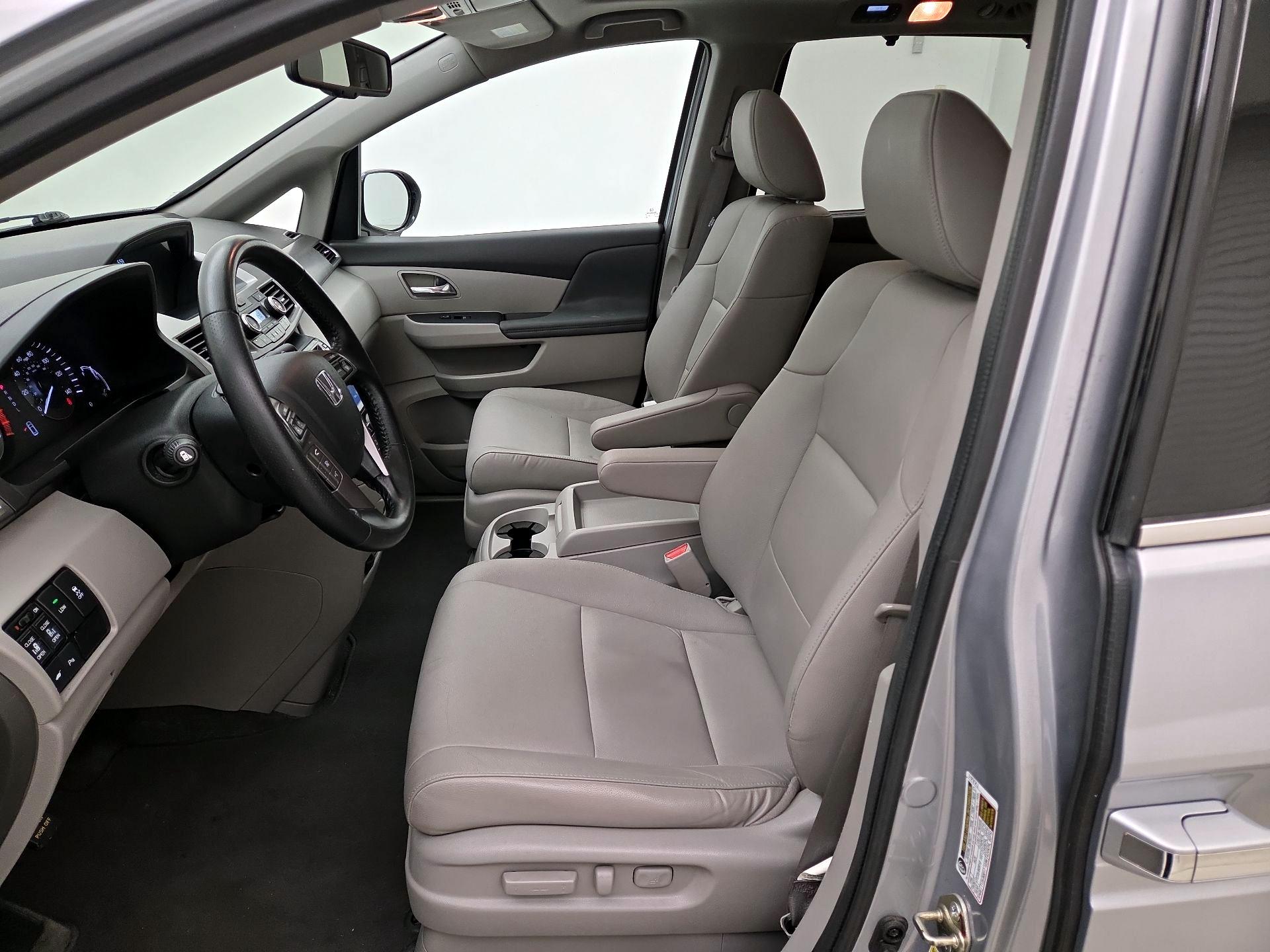 Thumbnail: 2016 Honda Odyssey - 11