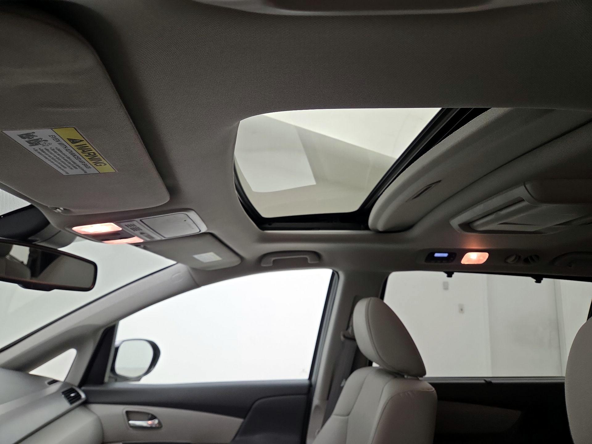 Thumbnail: 2016 Honda Odyssey - 19