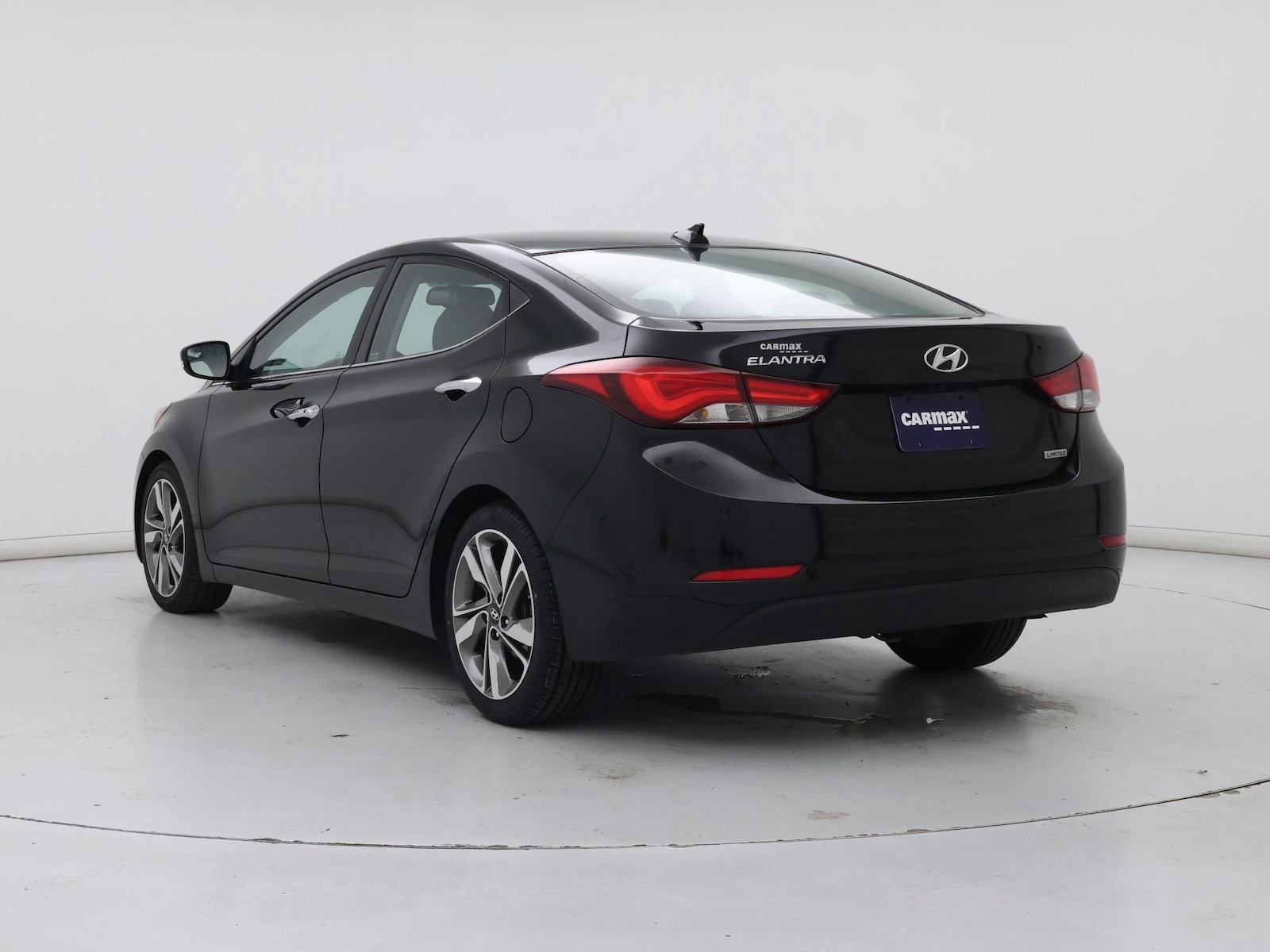 2016 Hyundai Elantra Limited - Photo 3