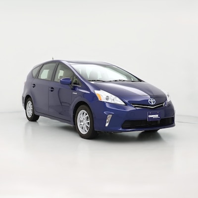 2014 Toyota Prius v Two