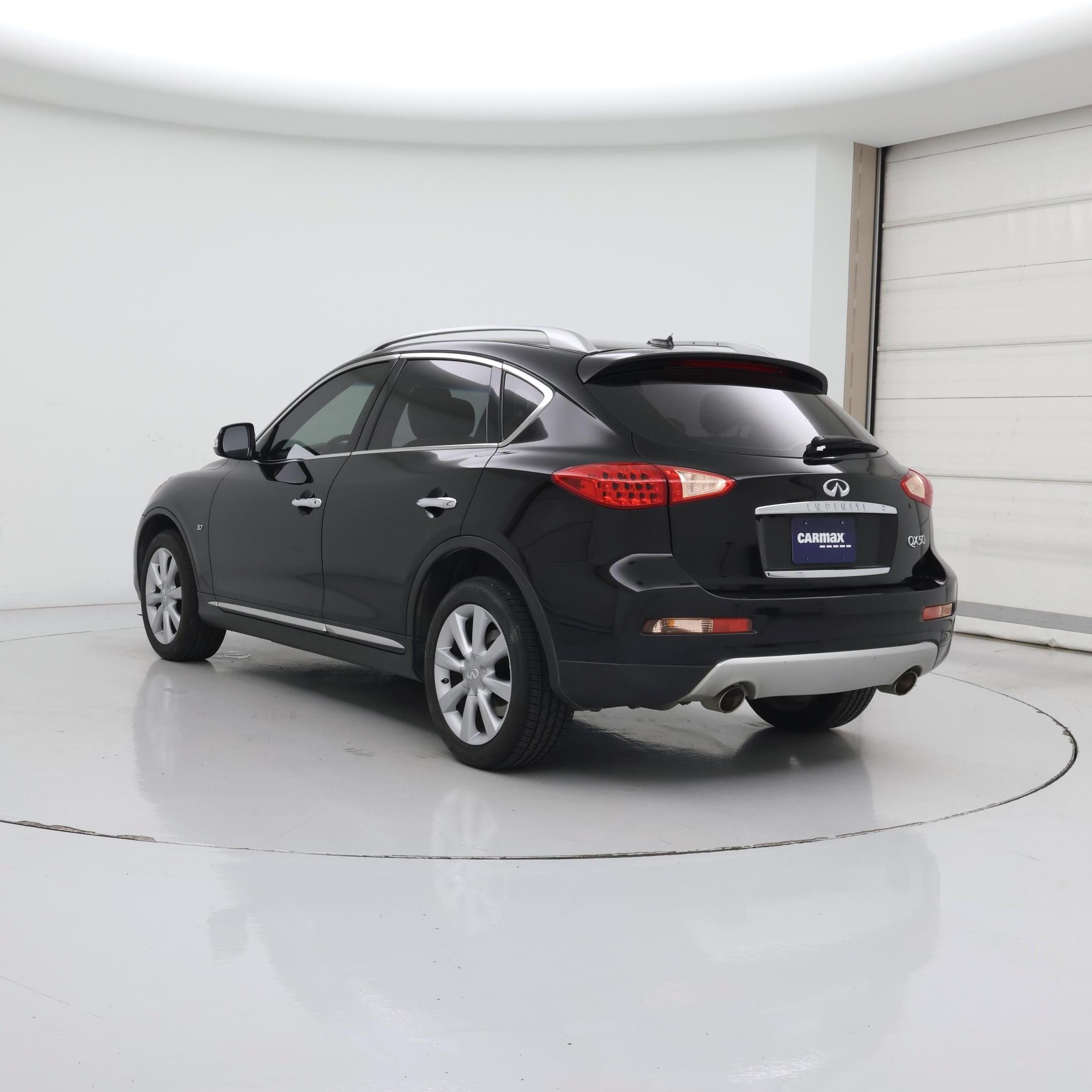 Thumbnail: 2017 INFINITI QX50 - 2