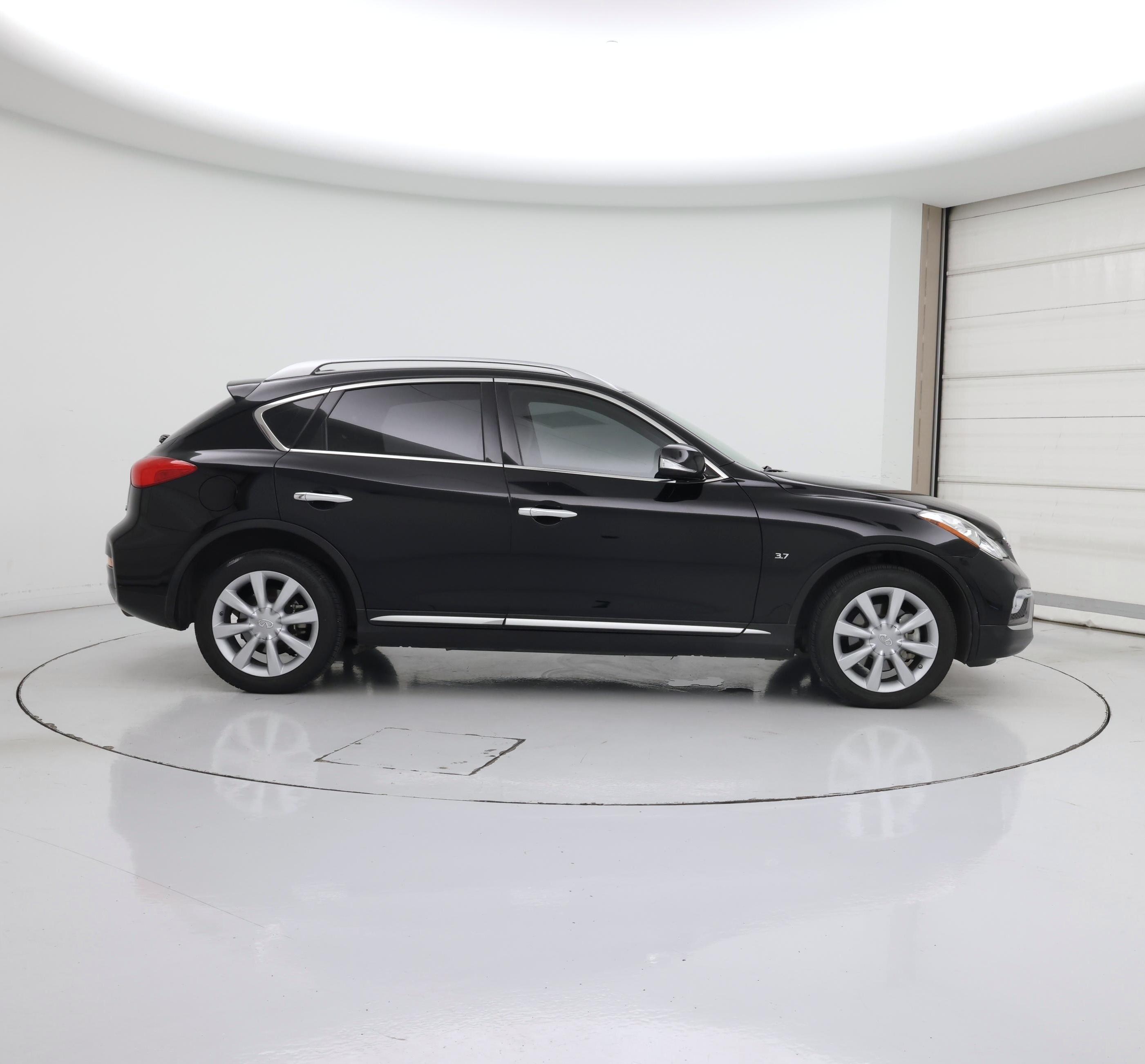 Thumbnail: 2017 INFINITI QX50 - 7
