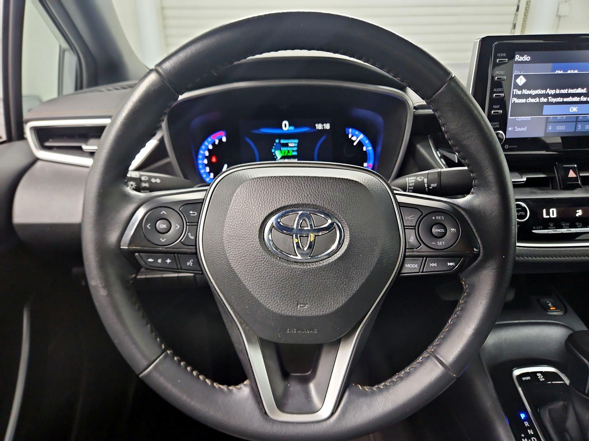 Thumbnail: 2022 Toyota Corolla - 10