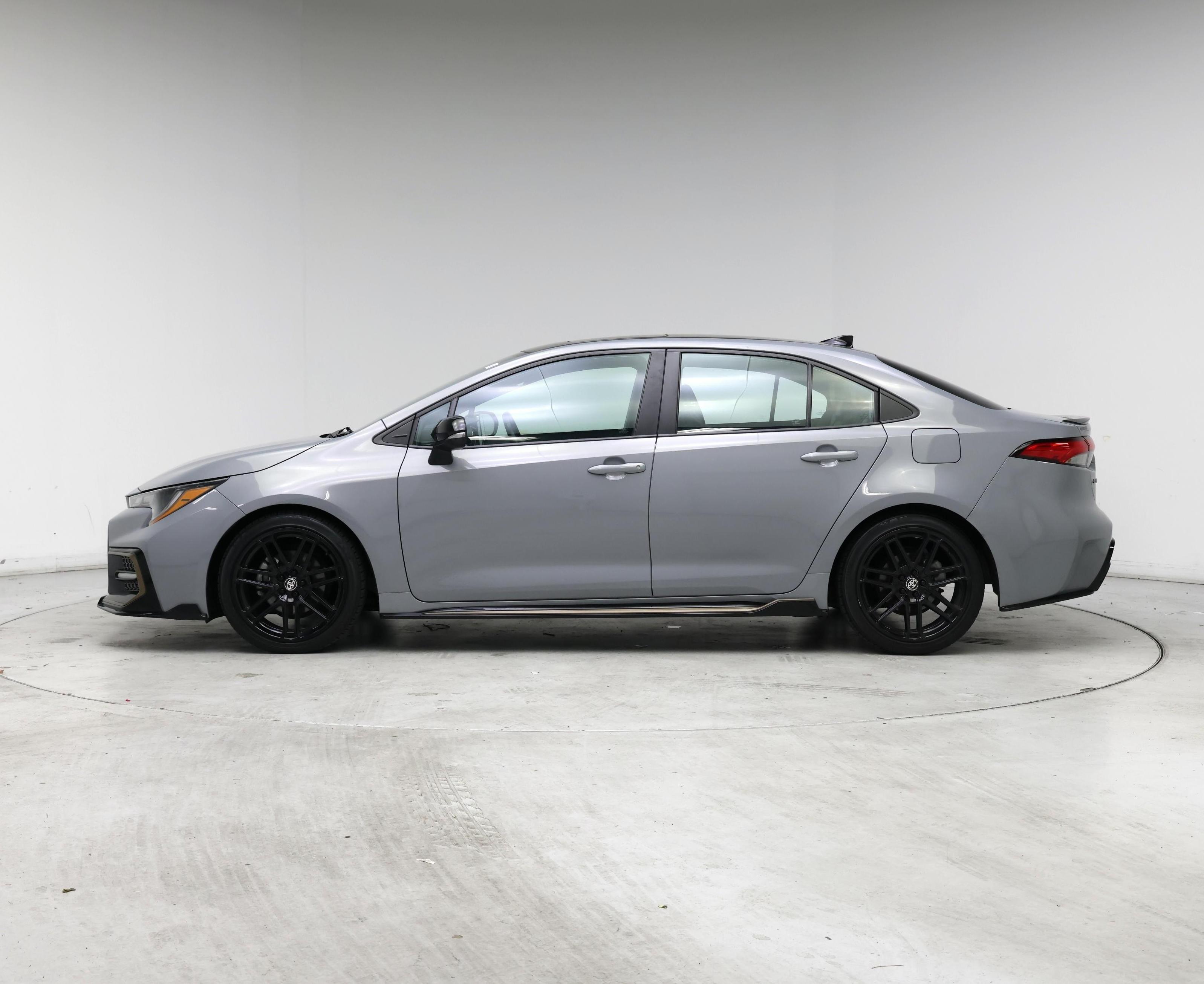 Thumbnail: 2022 Toyota Corolla - 3