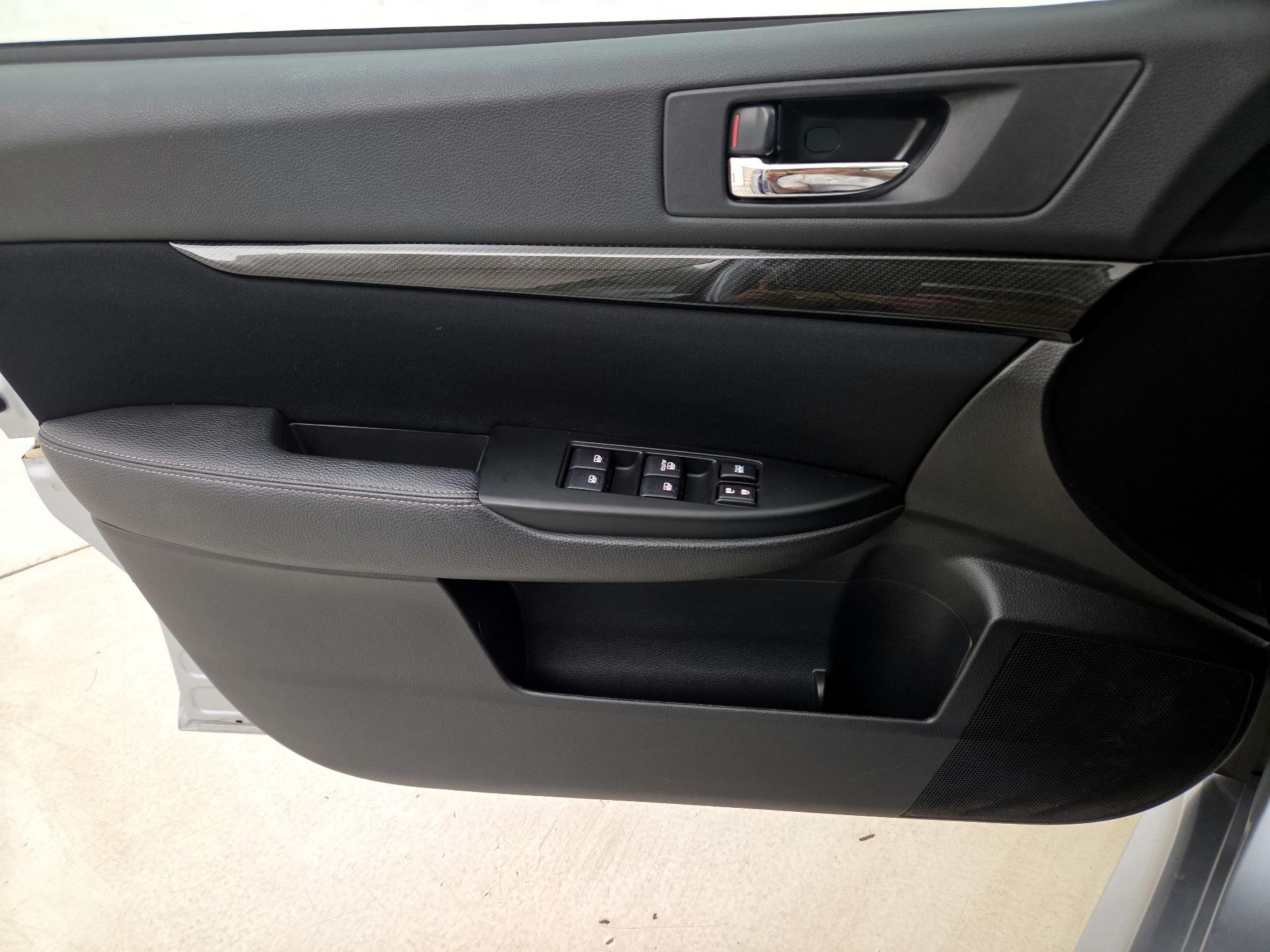Thumbnail: 2014 Subaru Legacy - 12