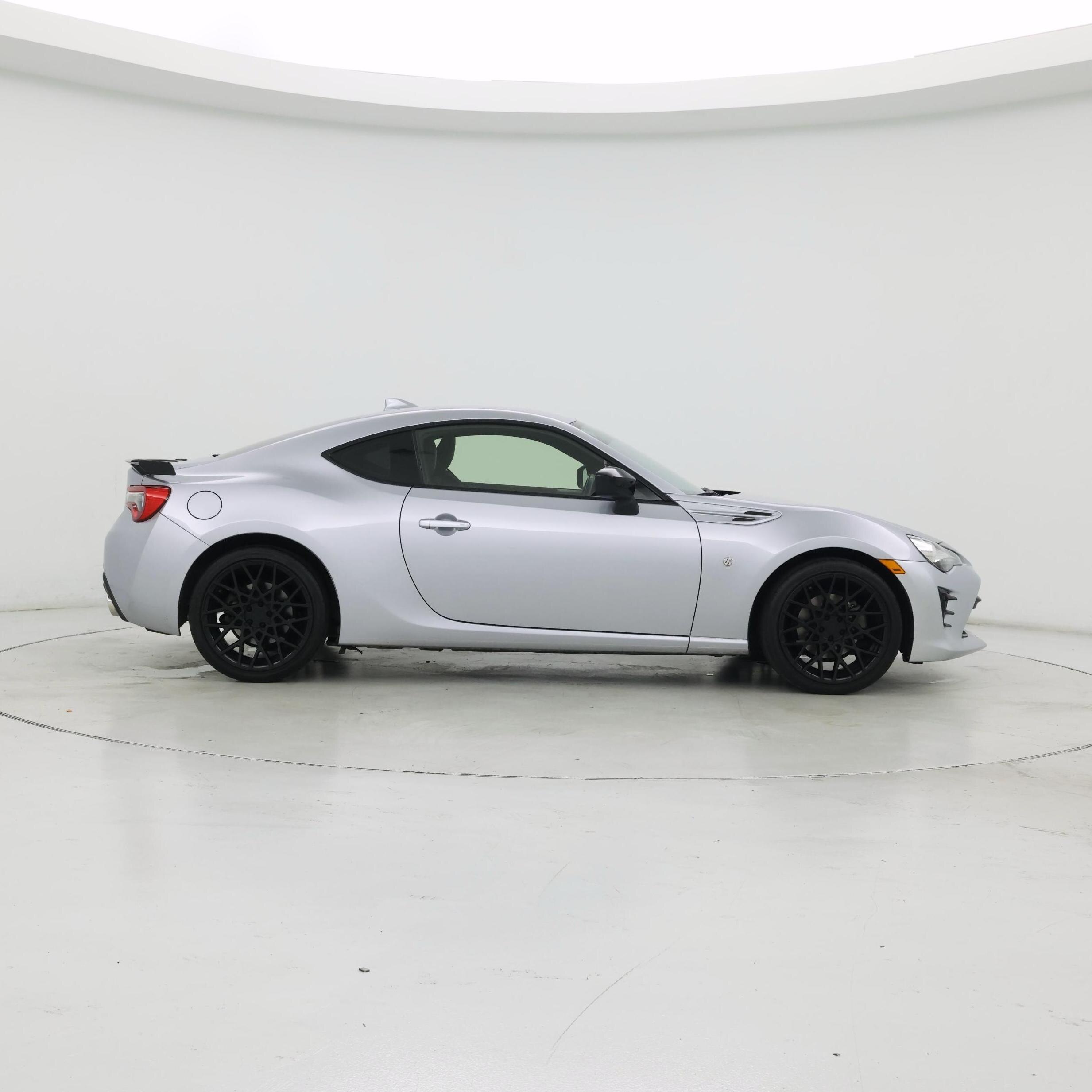 Thumbnail: 2018 Toyota 86 - 7