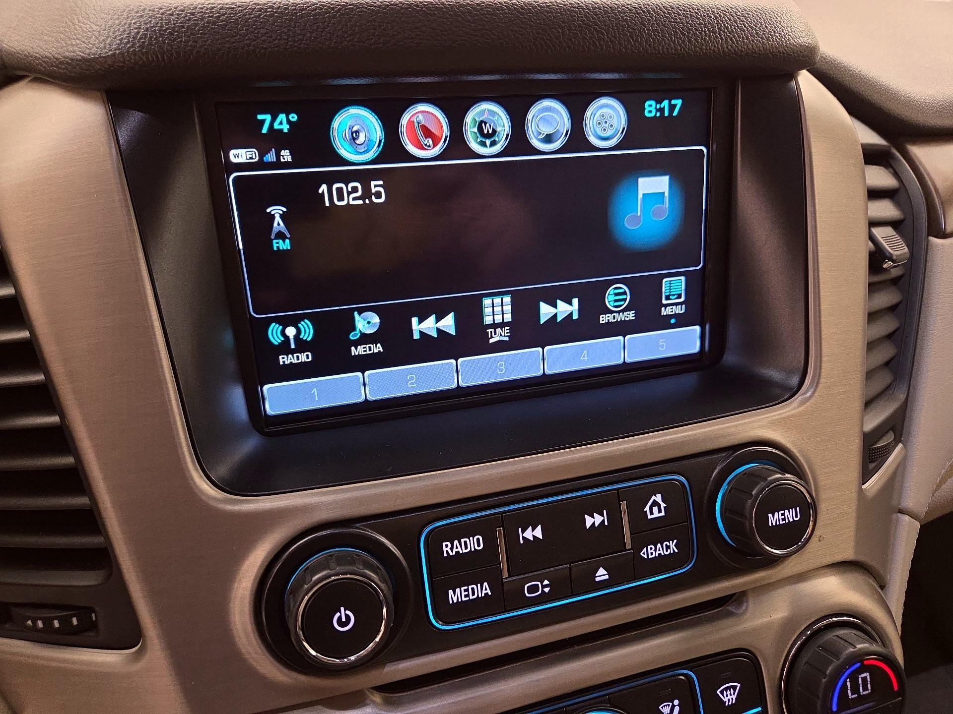 Thumbnail: 2019 GMC Yukon XL - 16
