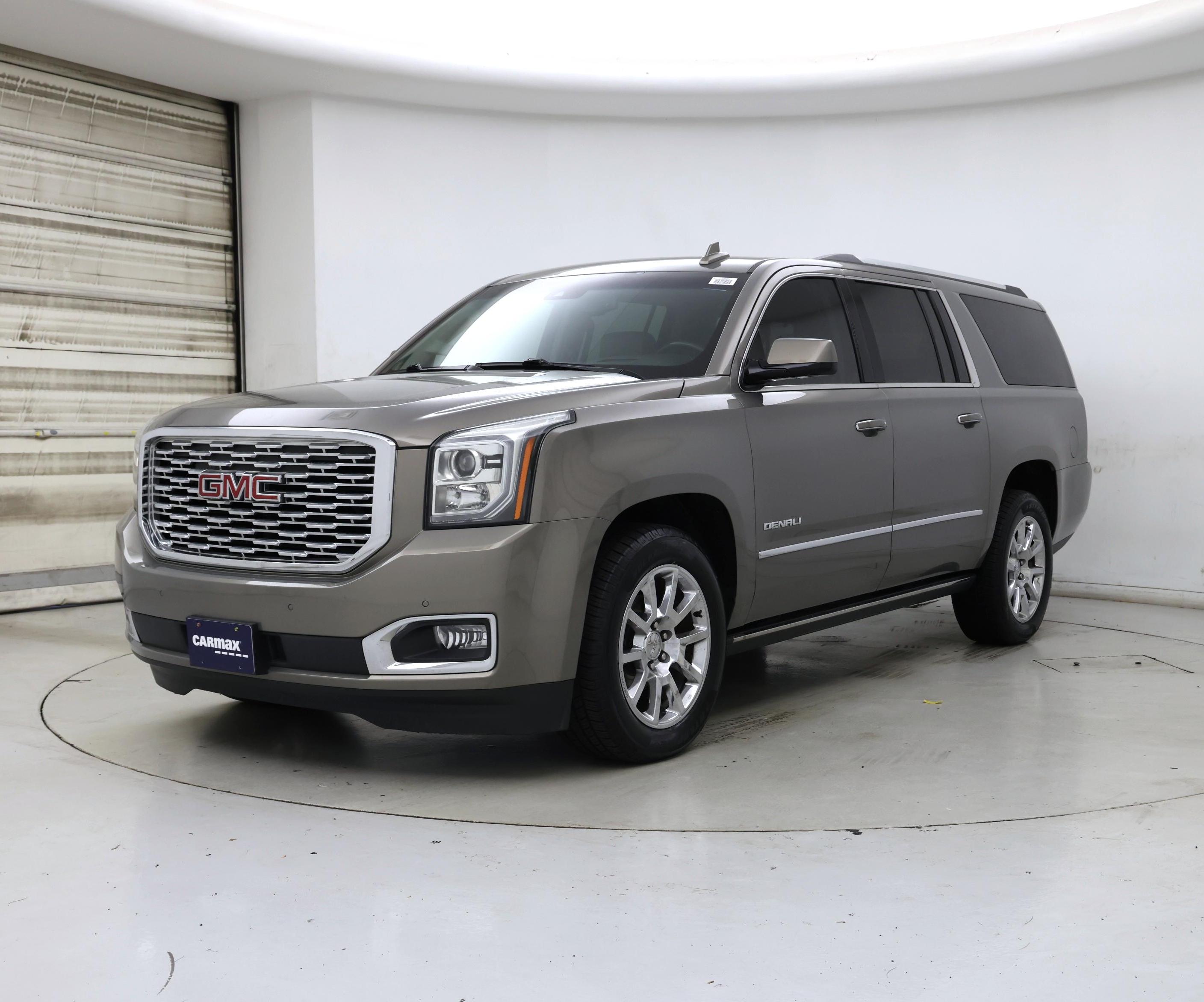Thumbnail: 2019 GMC Yukon XL - 4