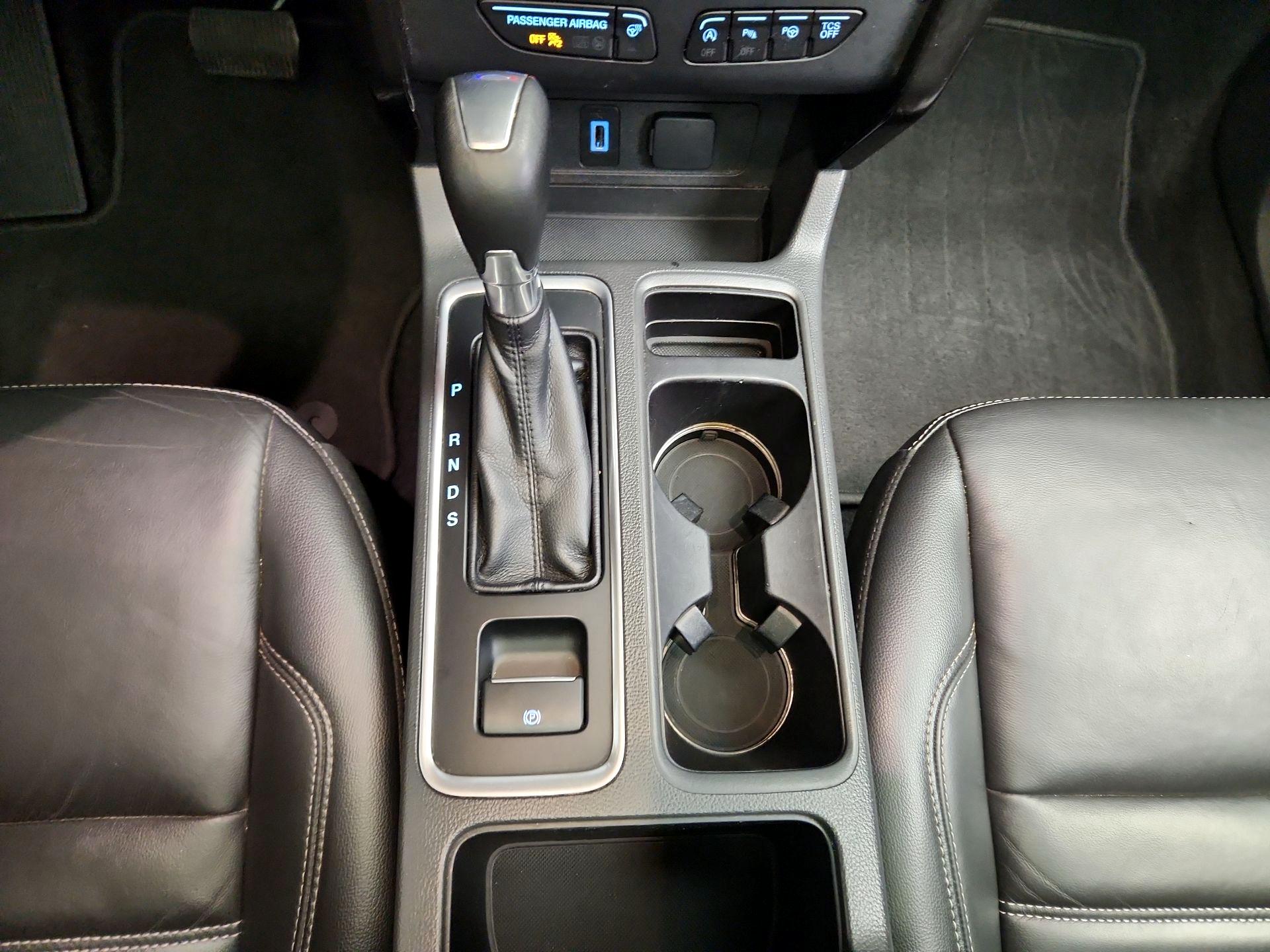 Thumbnail: 2017 Ford Escape - 18
