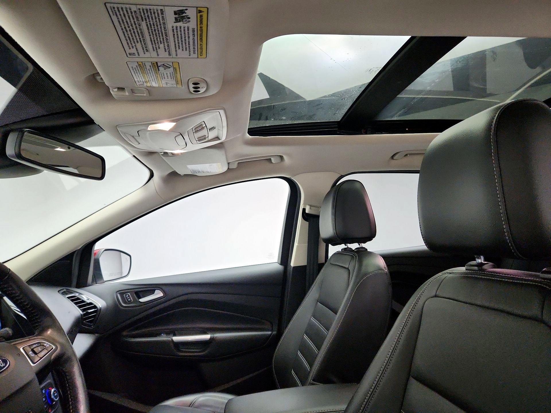 Thumbnail: 2017 Ford Escape - 20