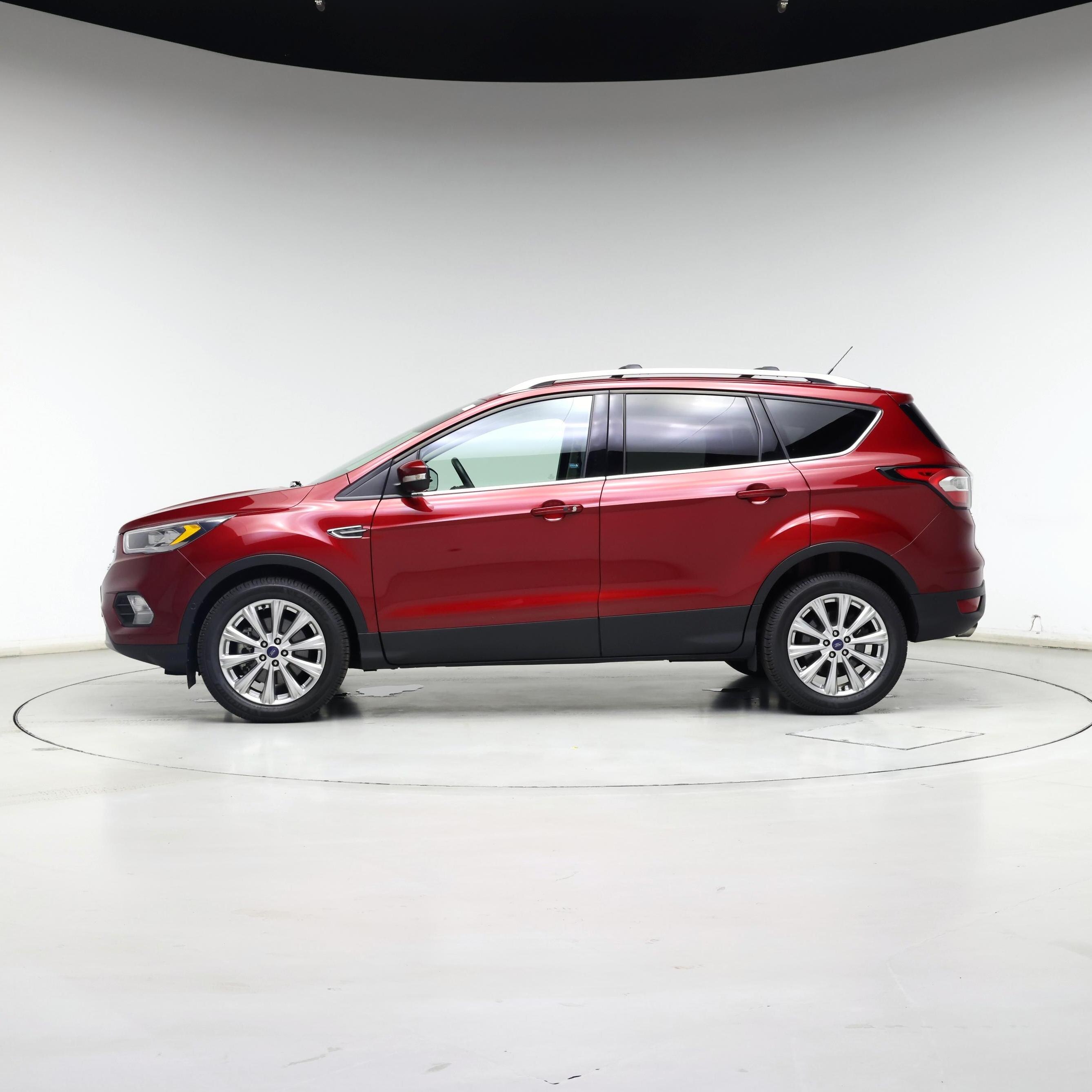 Thumbnail: 2017 Ford Escape - 3