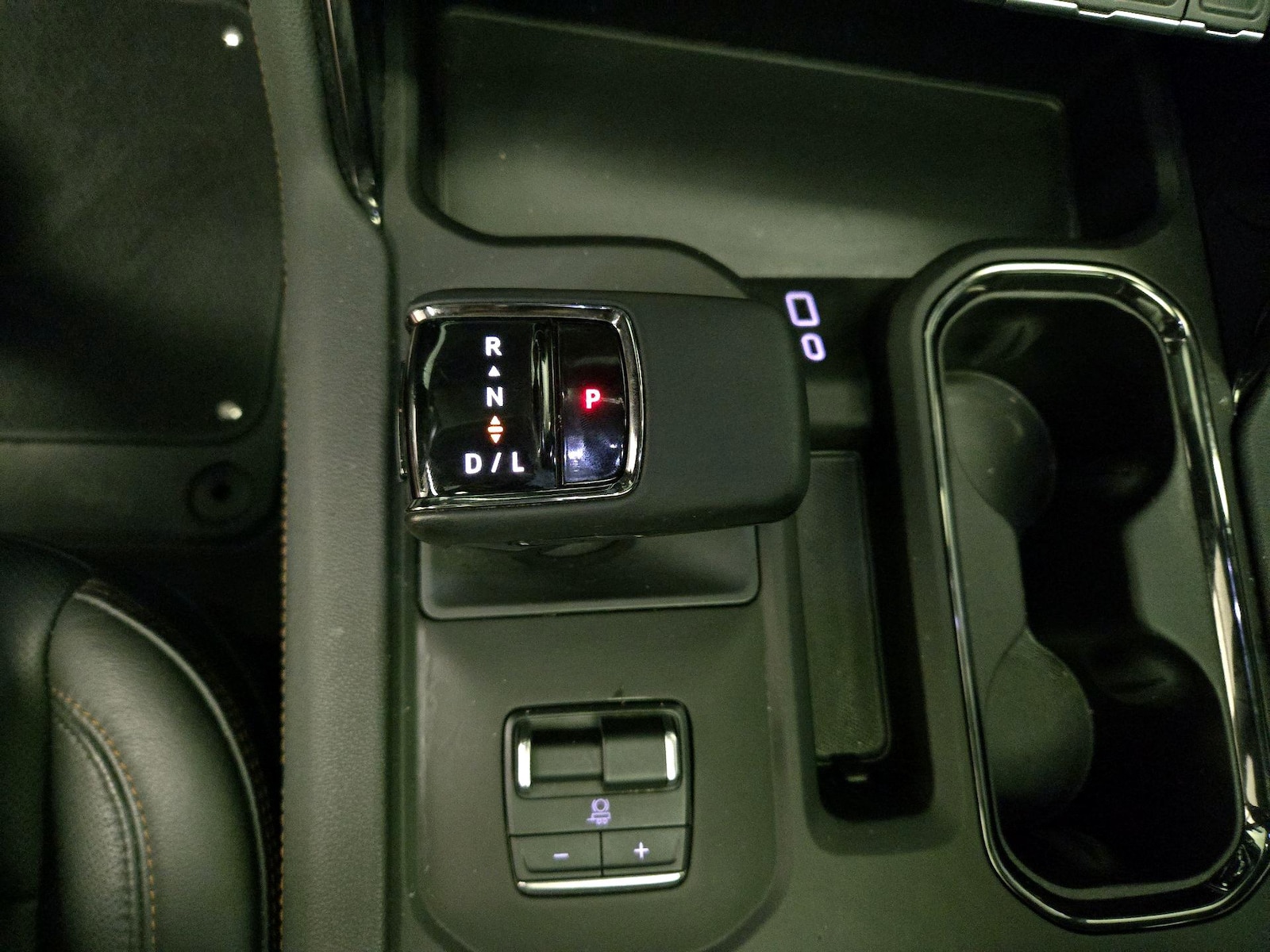 2025 GMC Sierra 1500 AT4 - Photo 19