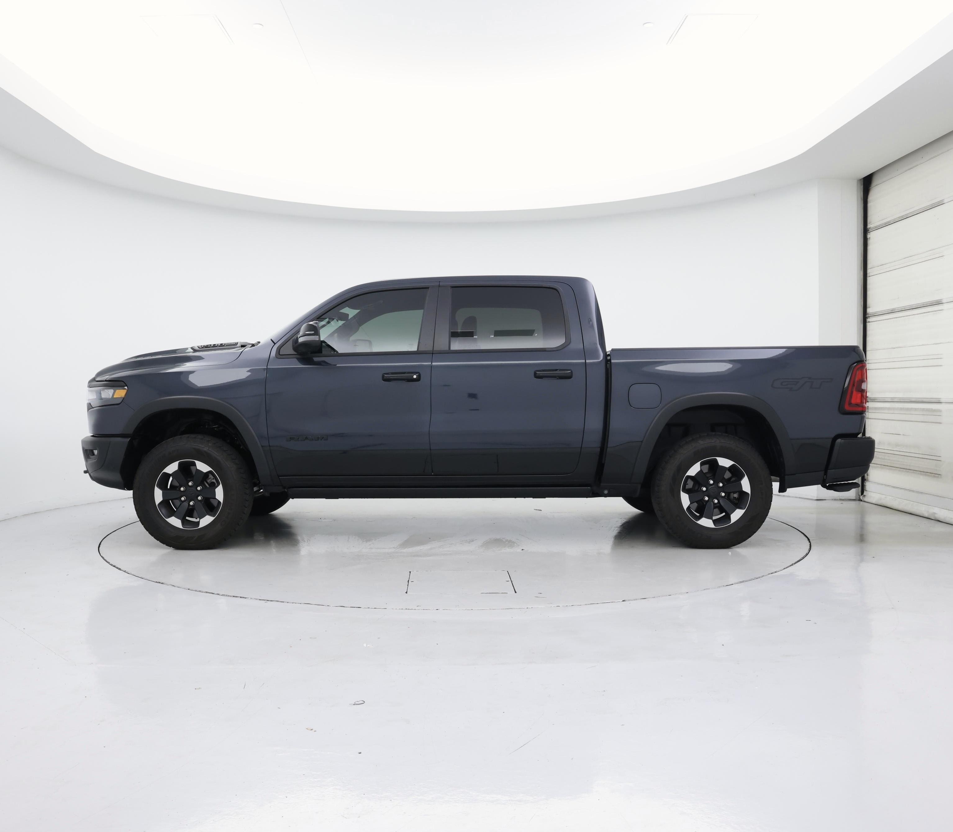 Thumbnail: 2025 RAM 1500 - 3