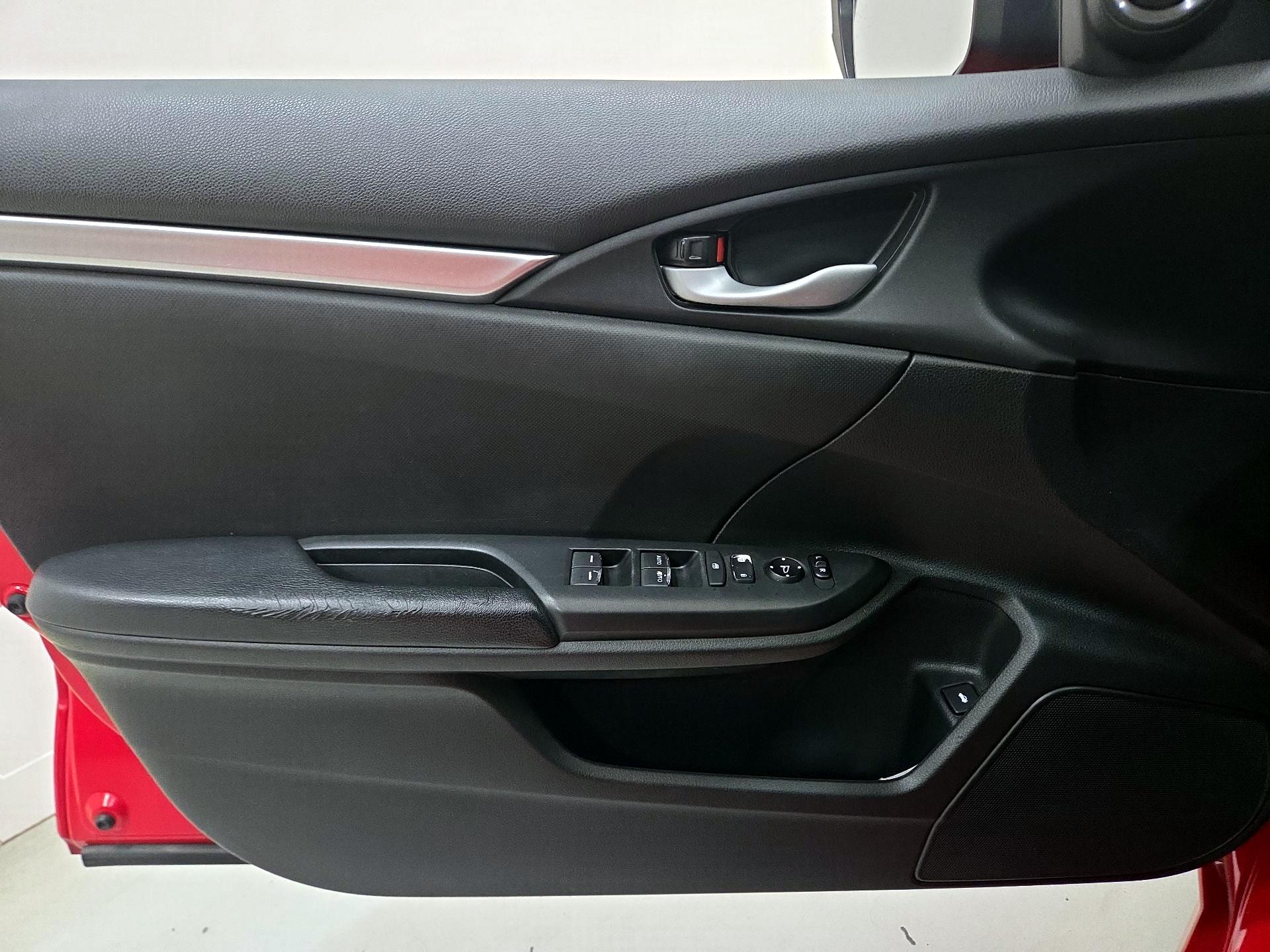 Thumbnail: 2020 Honda Civic - 12