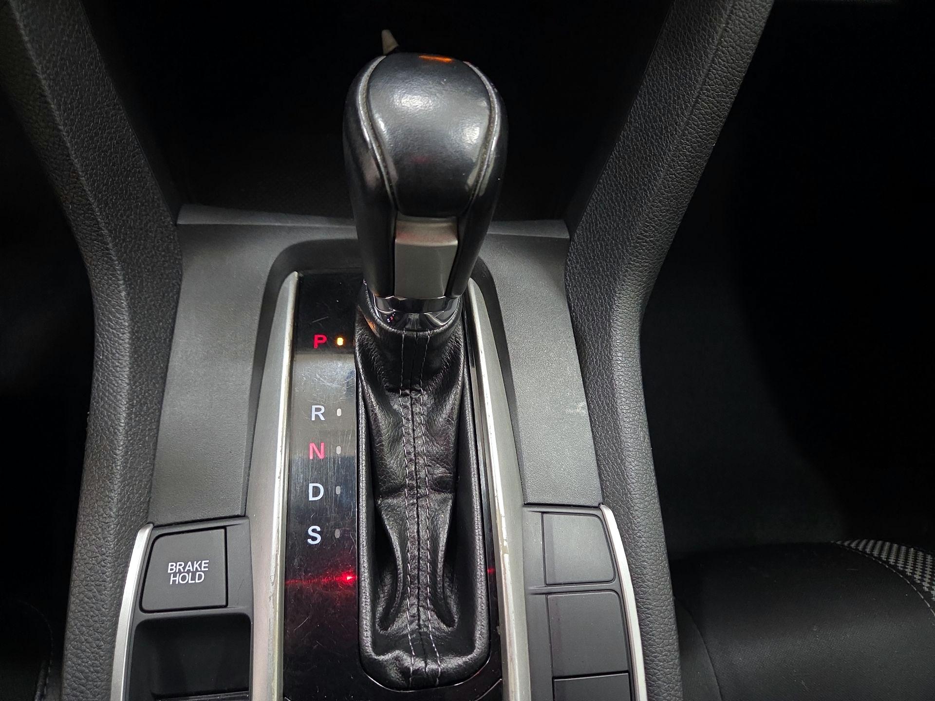 Thumbnail: 2020 Honda Civic - 17