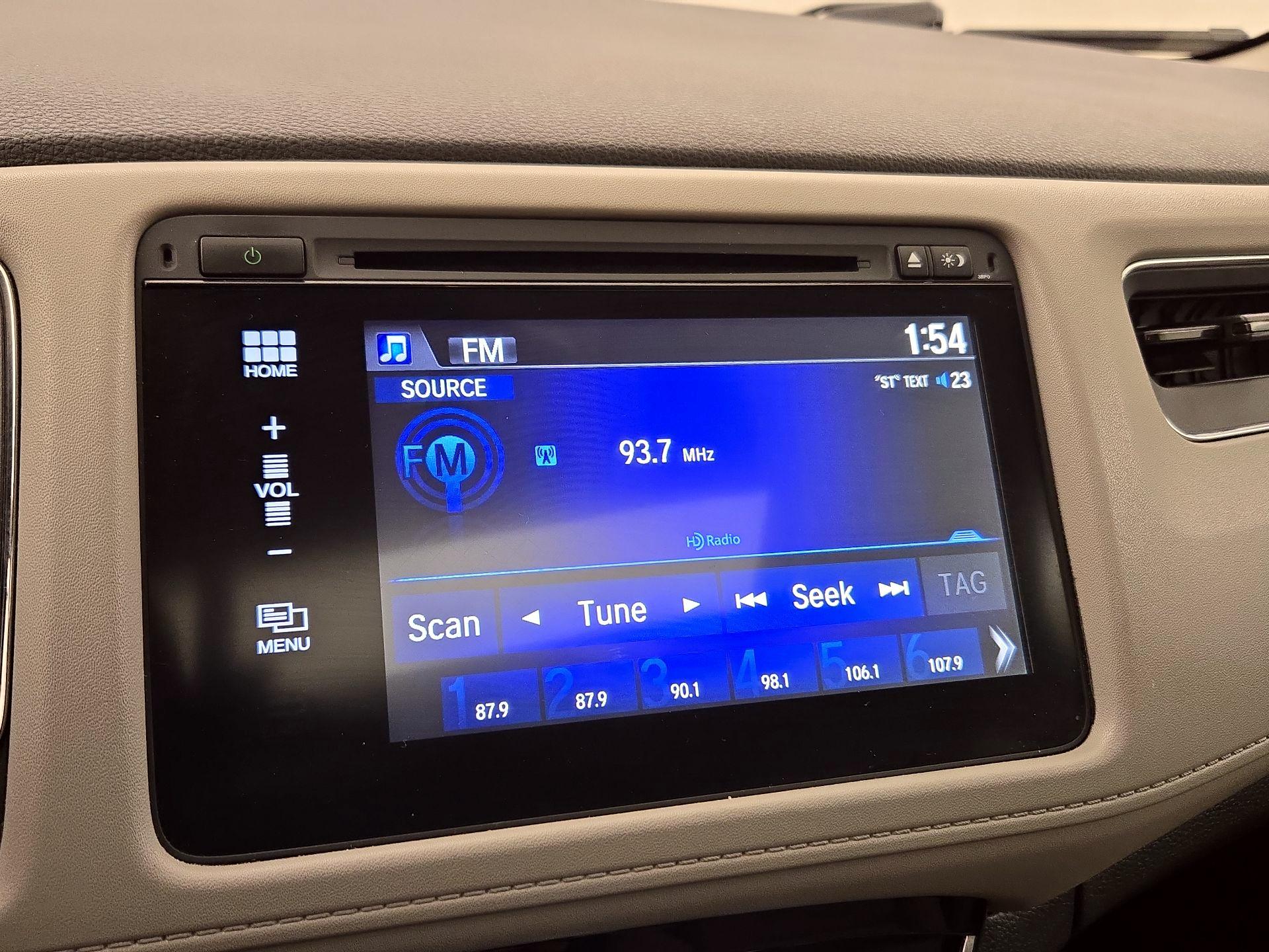 Thumbnail: 2016 Honda HR-V - 15