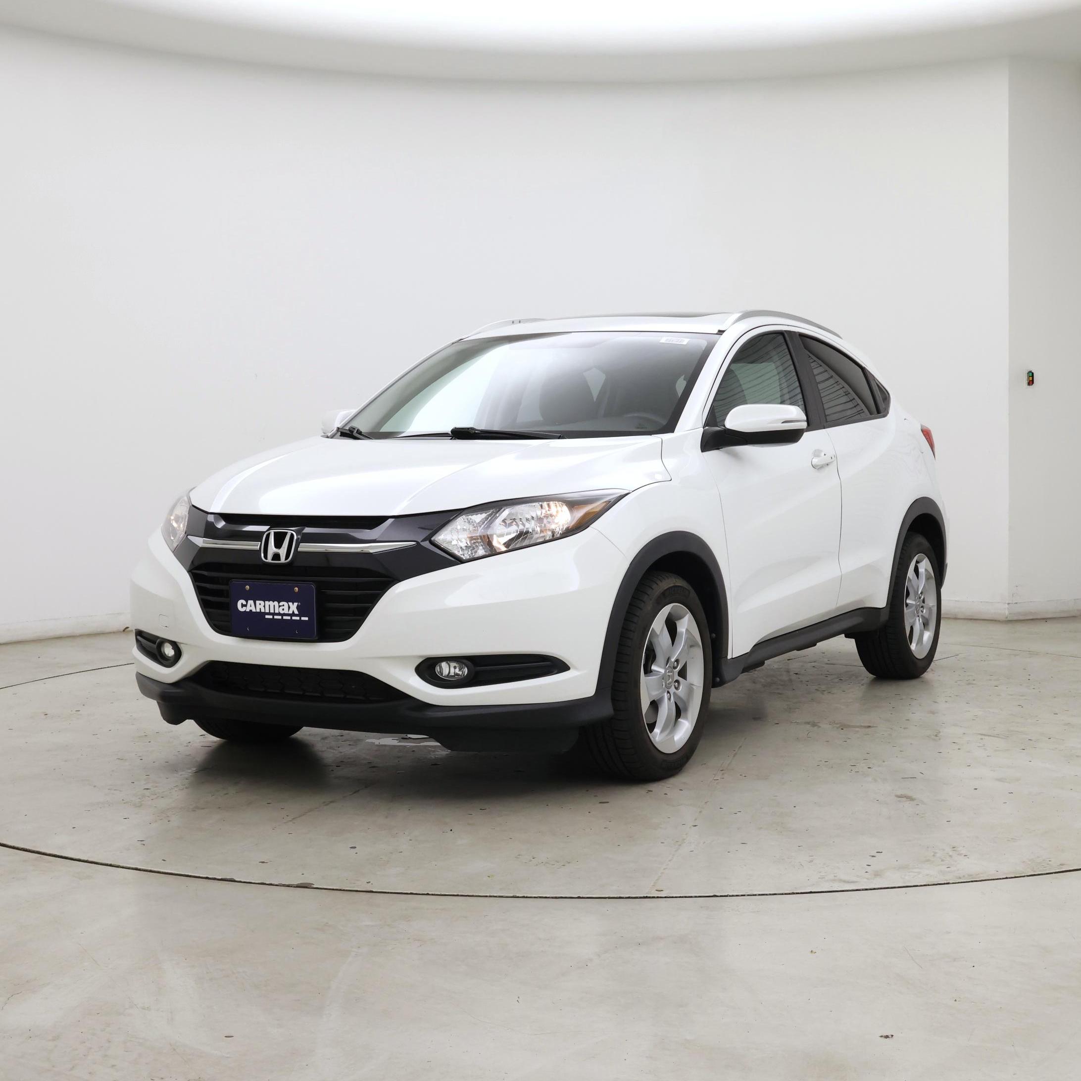 Thumbnail: 2016 Honda HR-V - 4