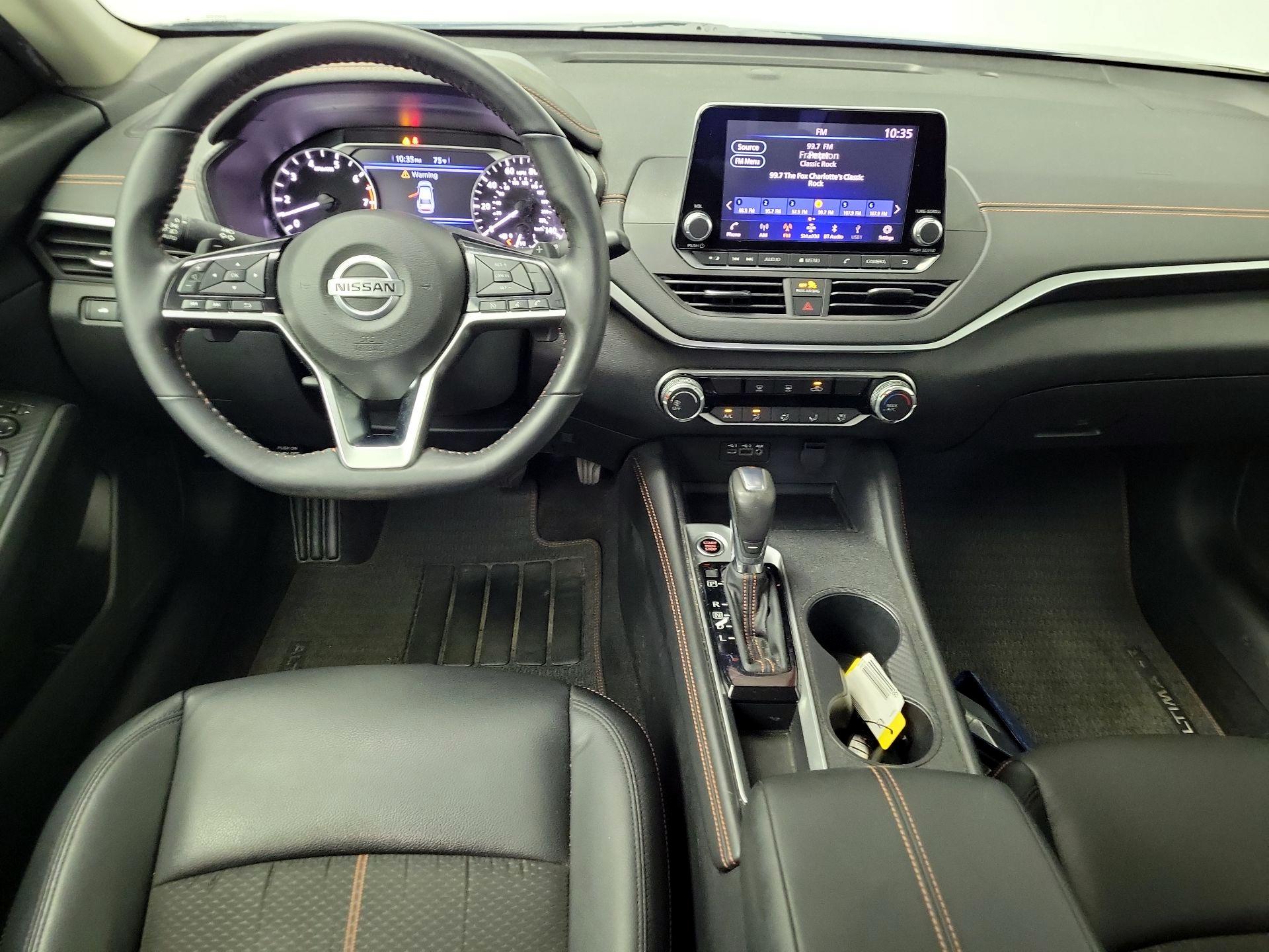 Thumbnail: 2021 Nissan Altima - 9