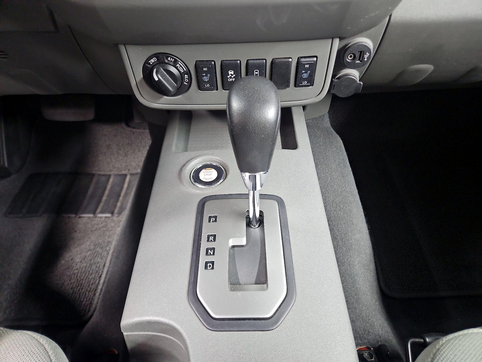 2021 Nissan Frontier SV - Photo 18