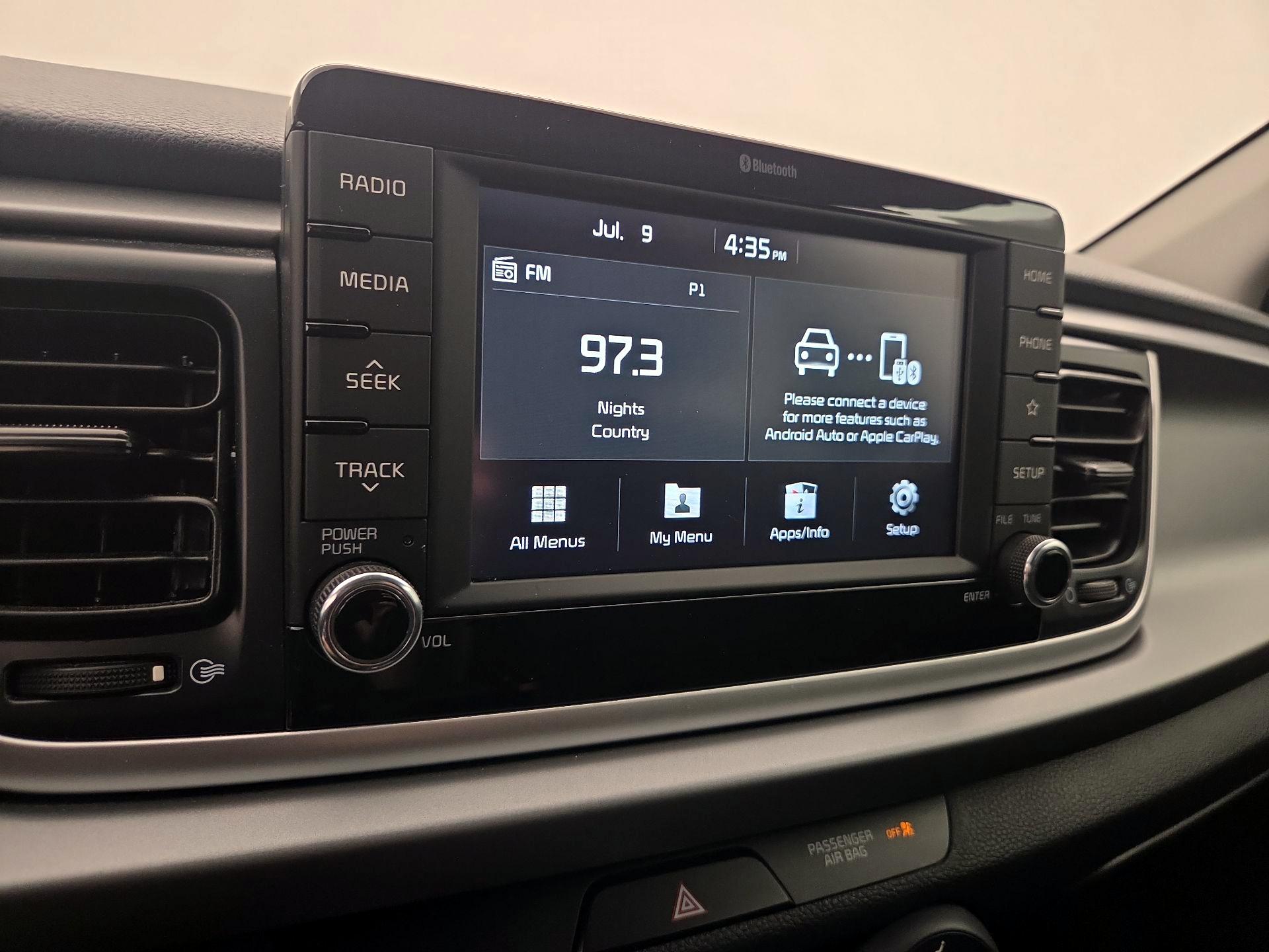 Thumbnail: 2020 Kia Rio5 - 15