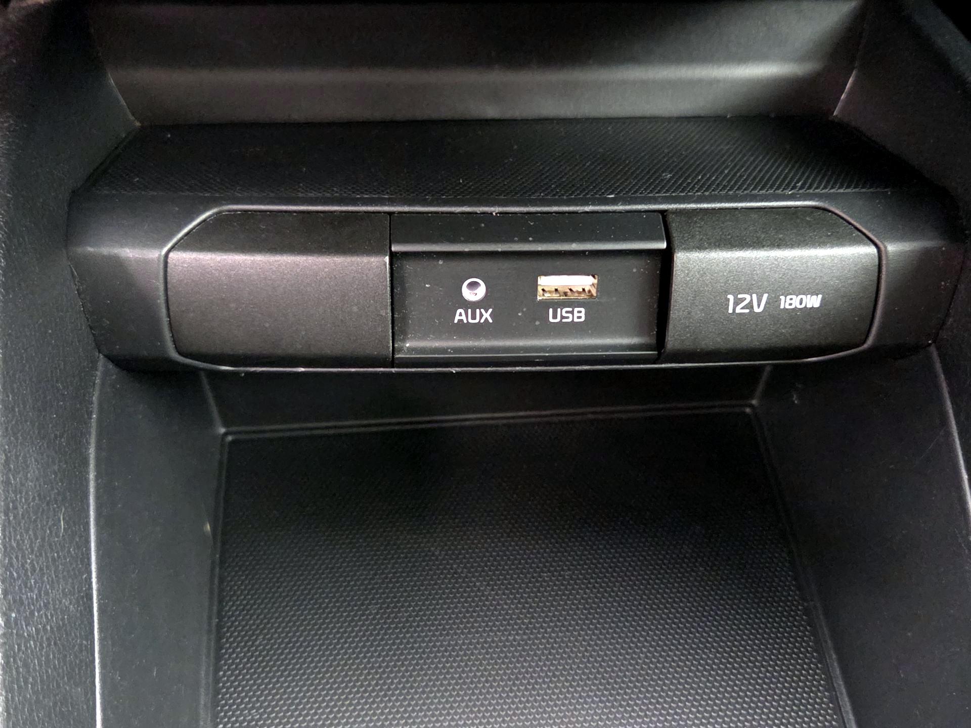 Thumbnail: 2020 Kia Rio5 - 18