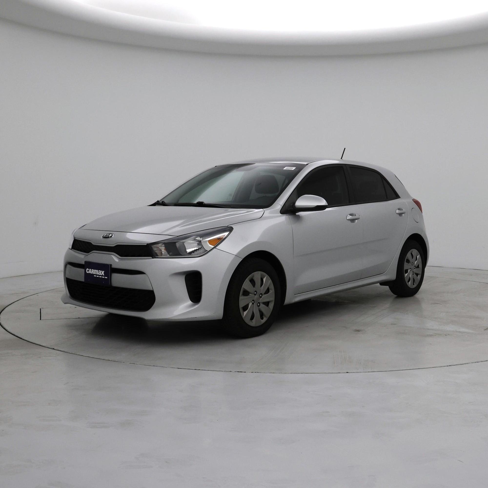 Thumbnail: 2020 Kia Rio5 - 4