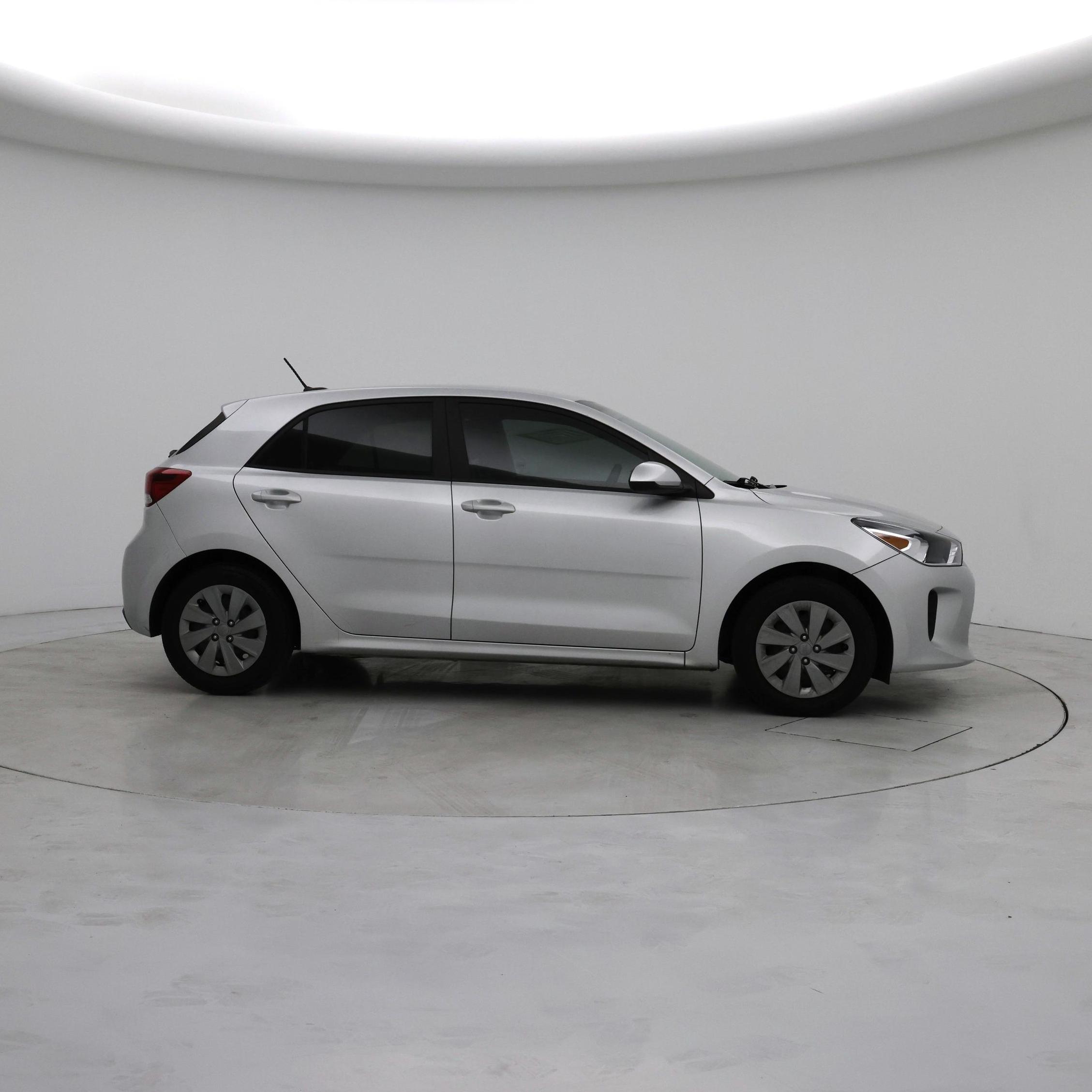 Thumbnail: 2020 Kia Rio5 - 7
