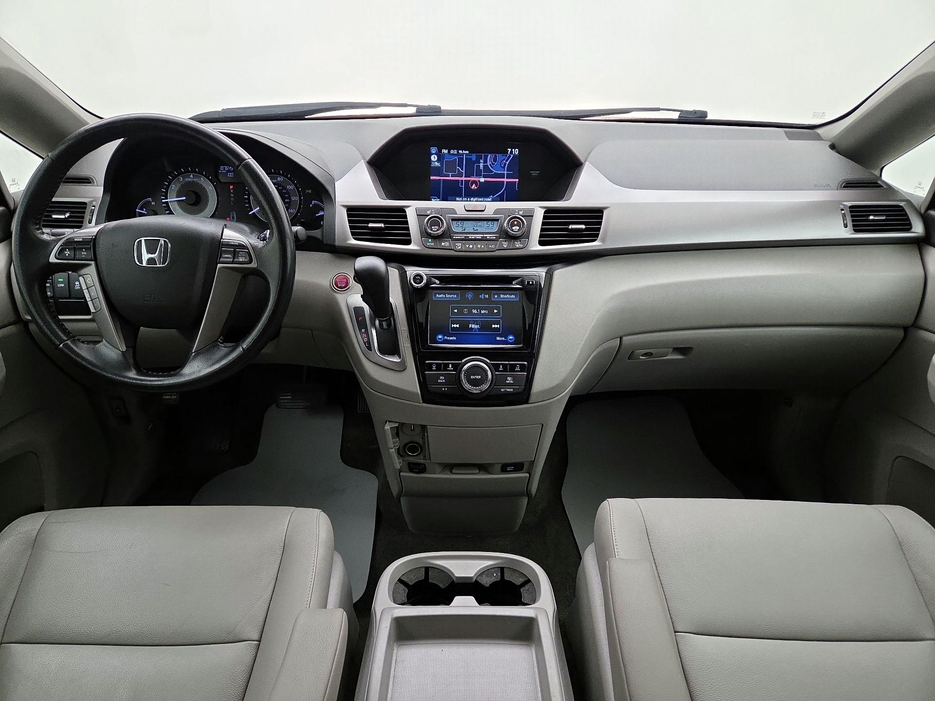 Thumbnail: 2016 Honda Odyssey - 9