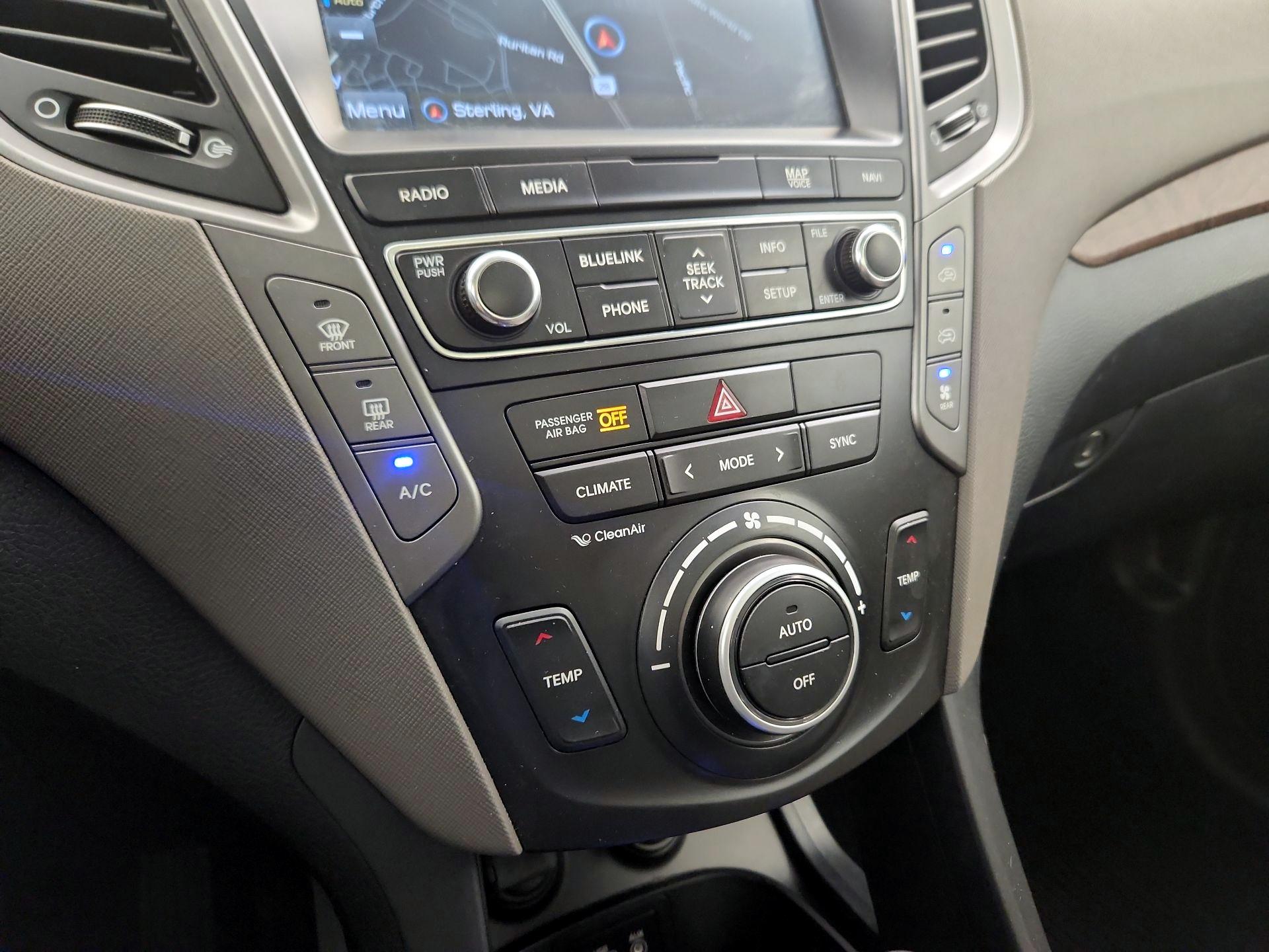 Thumbnail: 2017 Hyundai Santa Fe - 16