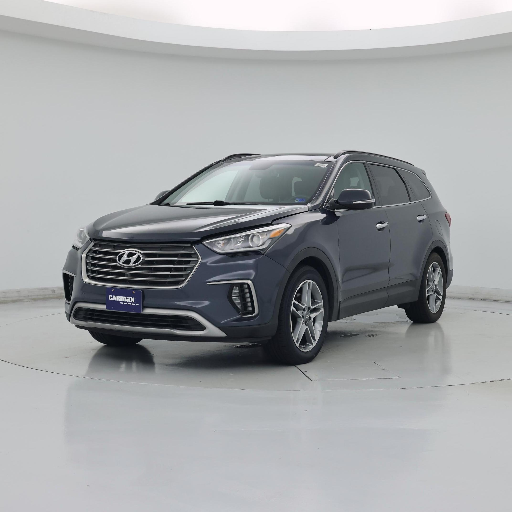 Thumbnail: 2017 Hyundai Santa Fe - 4