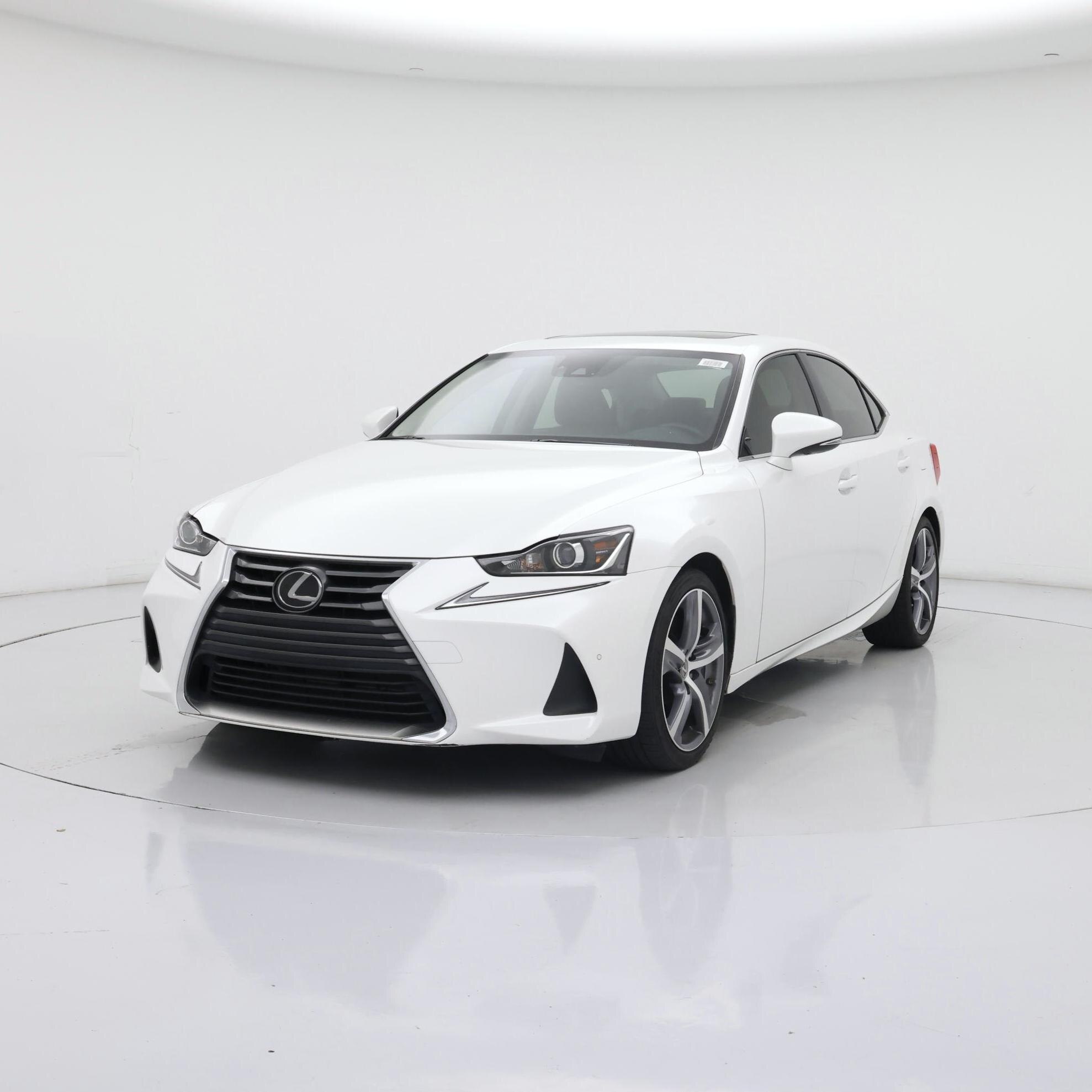 Thumbnail: 2017 Lexus IS - 4