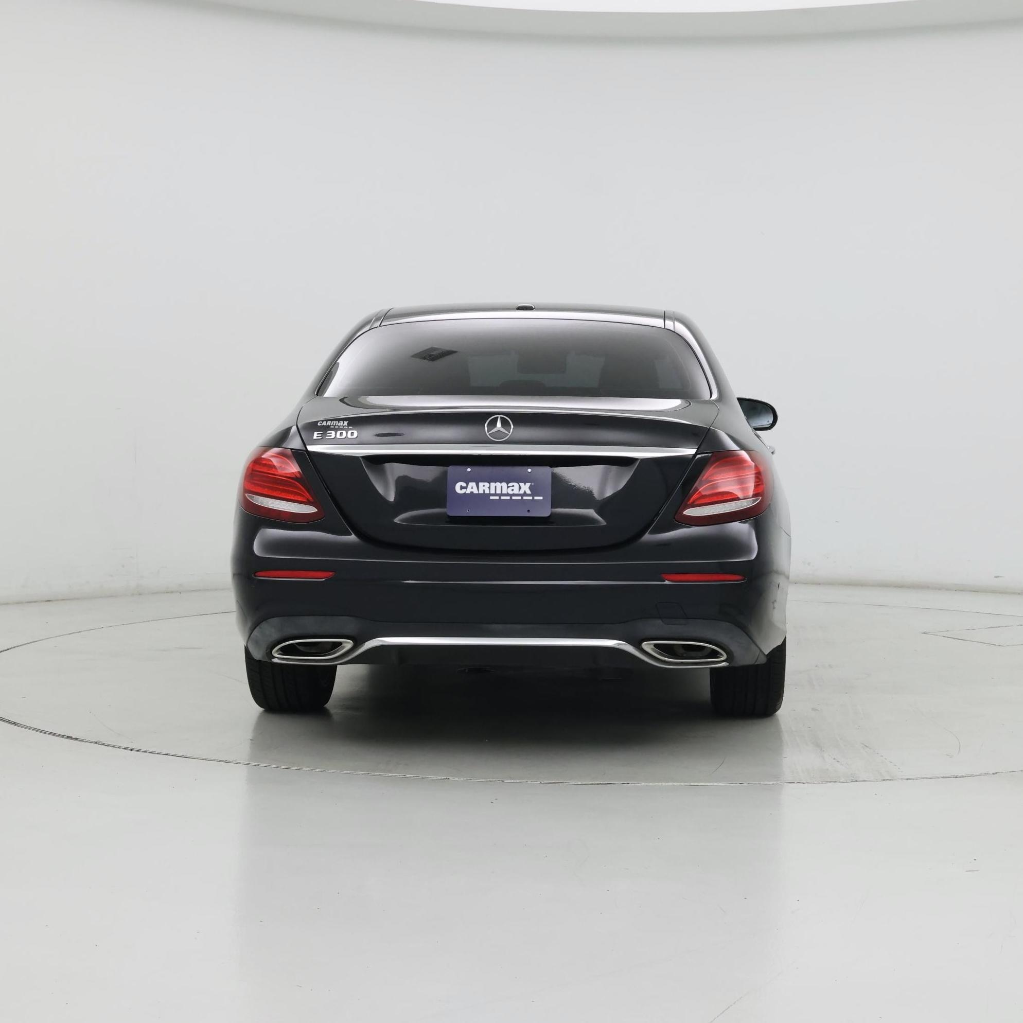 Thumbnail: 2017 Mercedes-Benz E-Class - 6