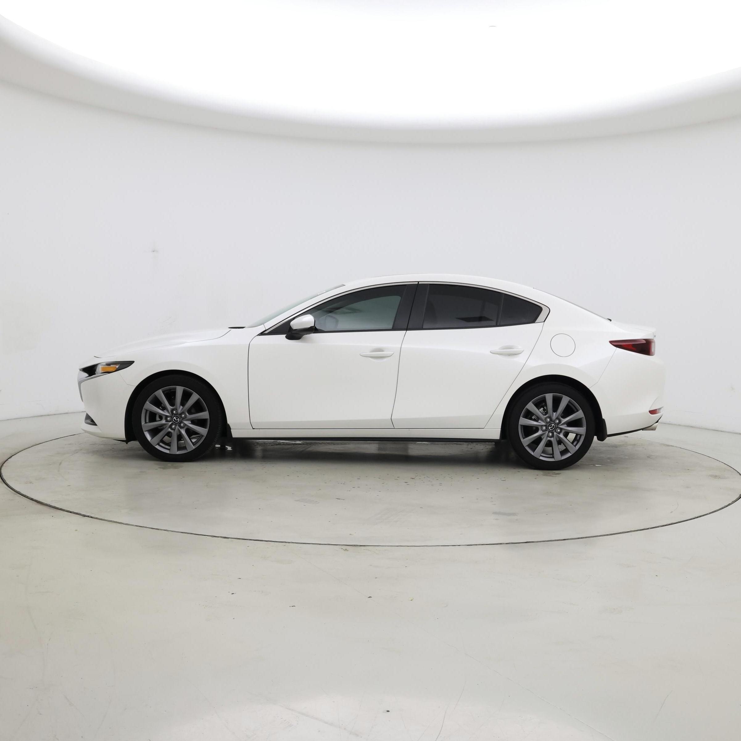 Thumbnail: 2024 Mazda Mazda3 - 3