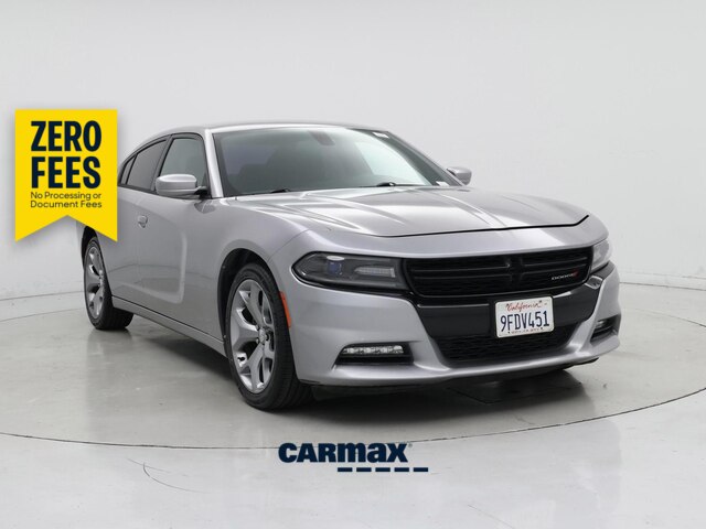 Silver 2016 Dodge Charger Sedan Rear-Wheel Drive Automatic
