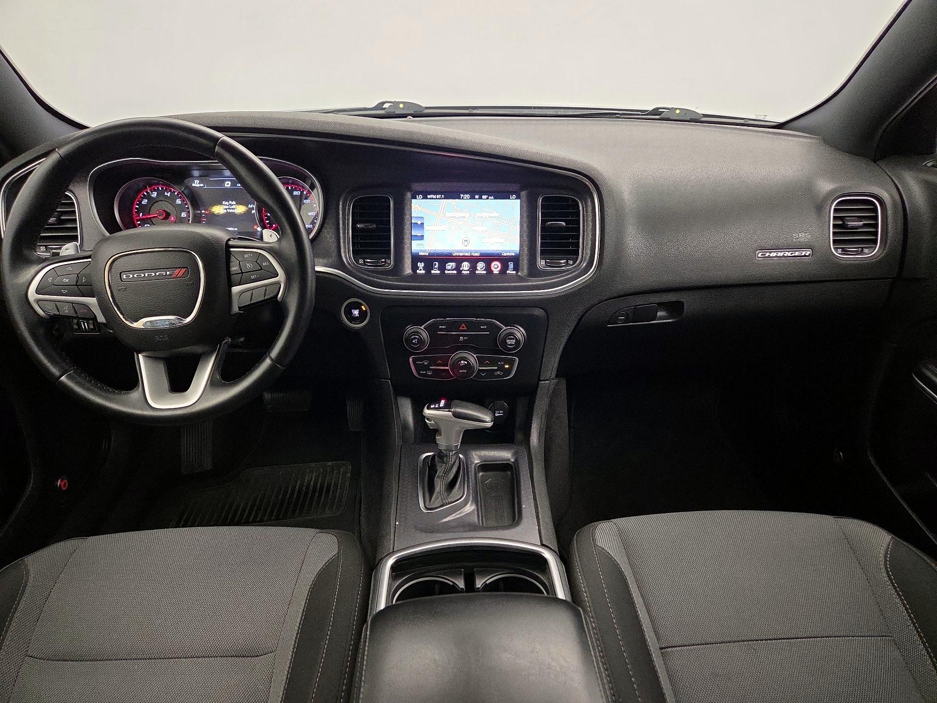 Thumbnail: 2016 Dodge Charger - 9