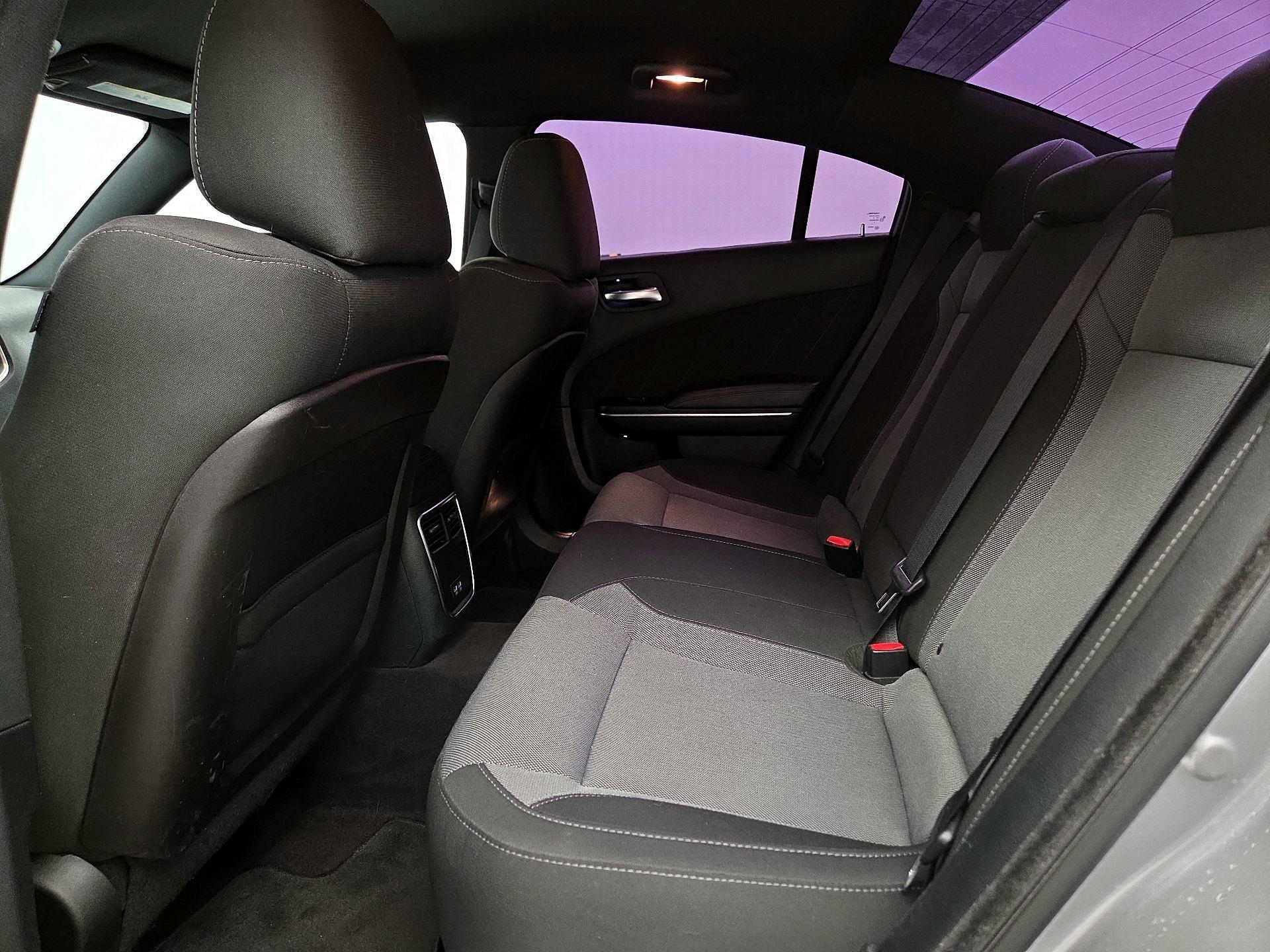 Thumbnail: 2016 Dodge Charger - 20