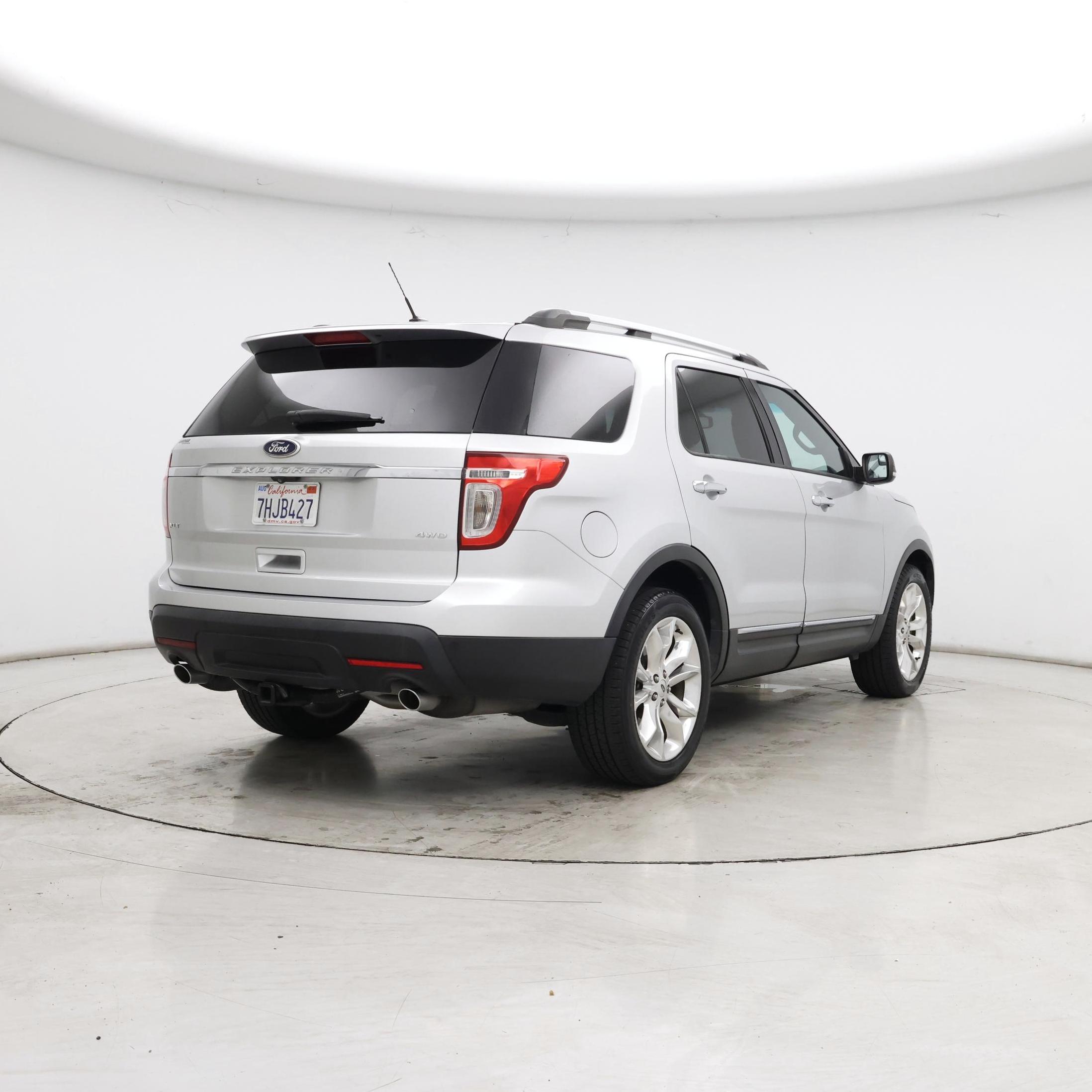 Thumbnail: 2014 Ford Explorer - 8