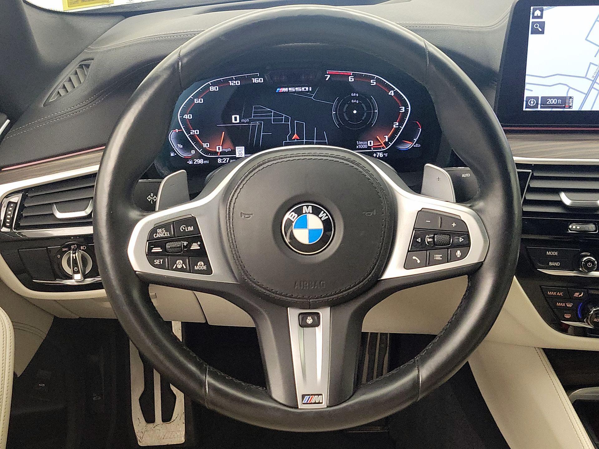 Thumbnail: 2021 BMW 5 Series - 10