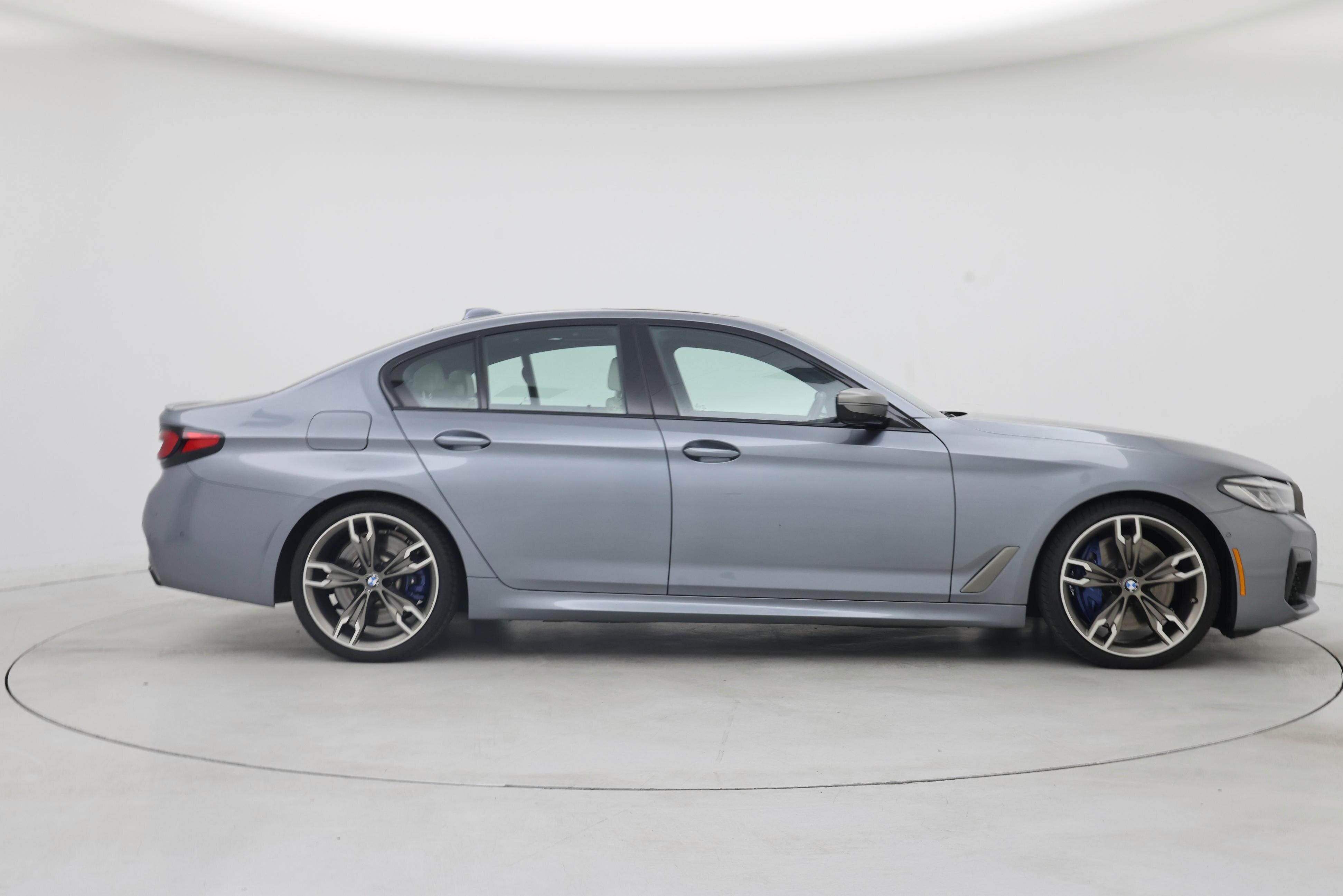 Thumbnail: 2021 BMW 5 Series - 7