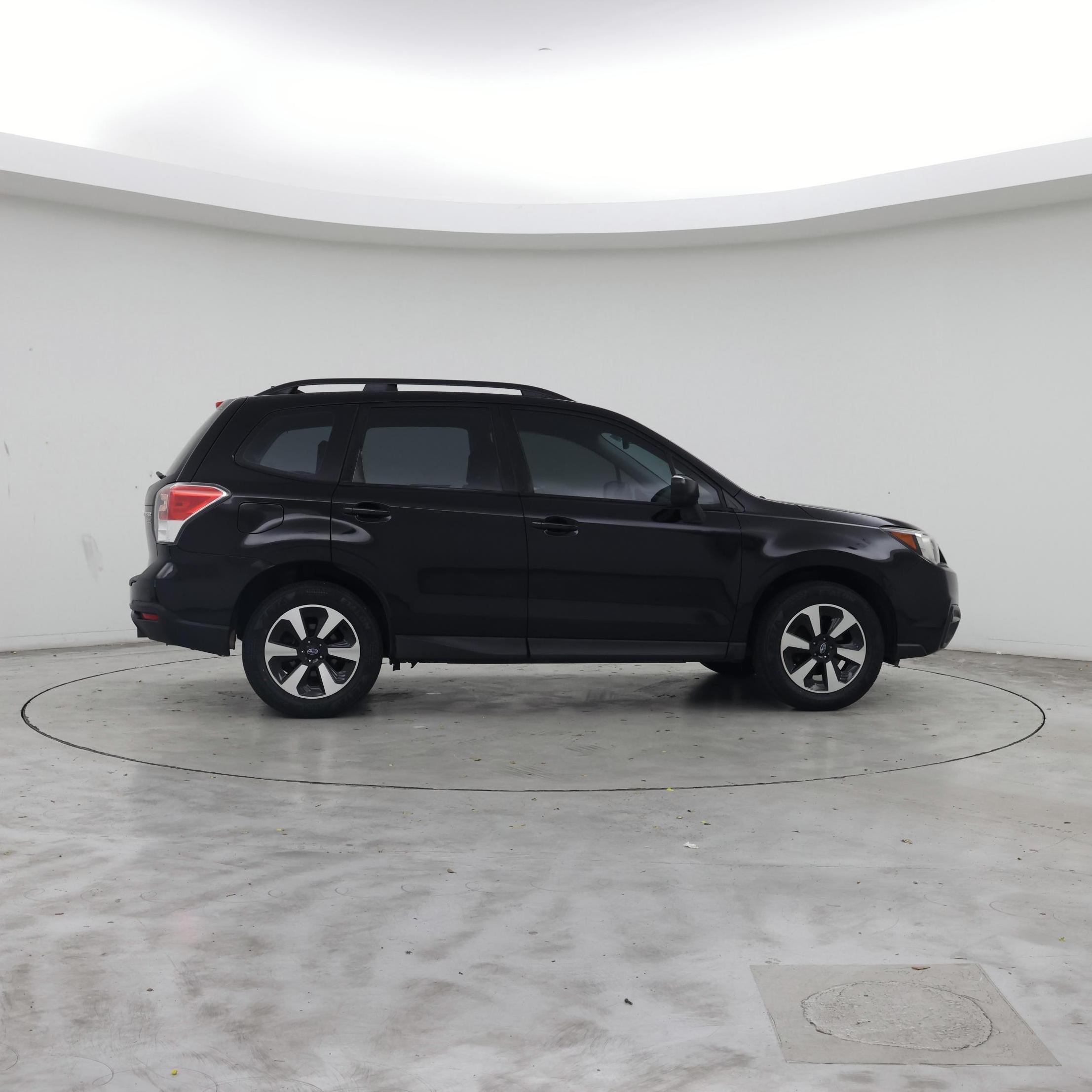 Thumbnail: 2017 Subaru Forester - 7